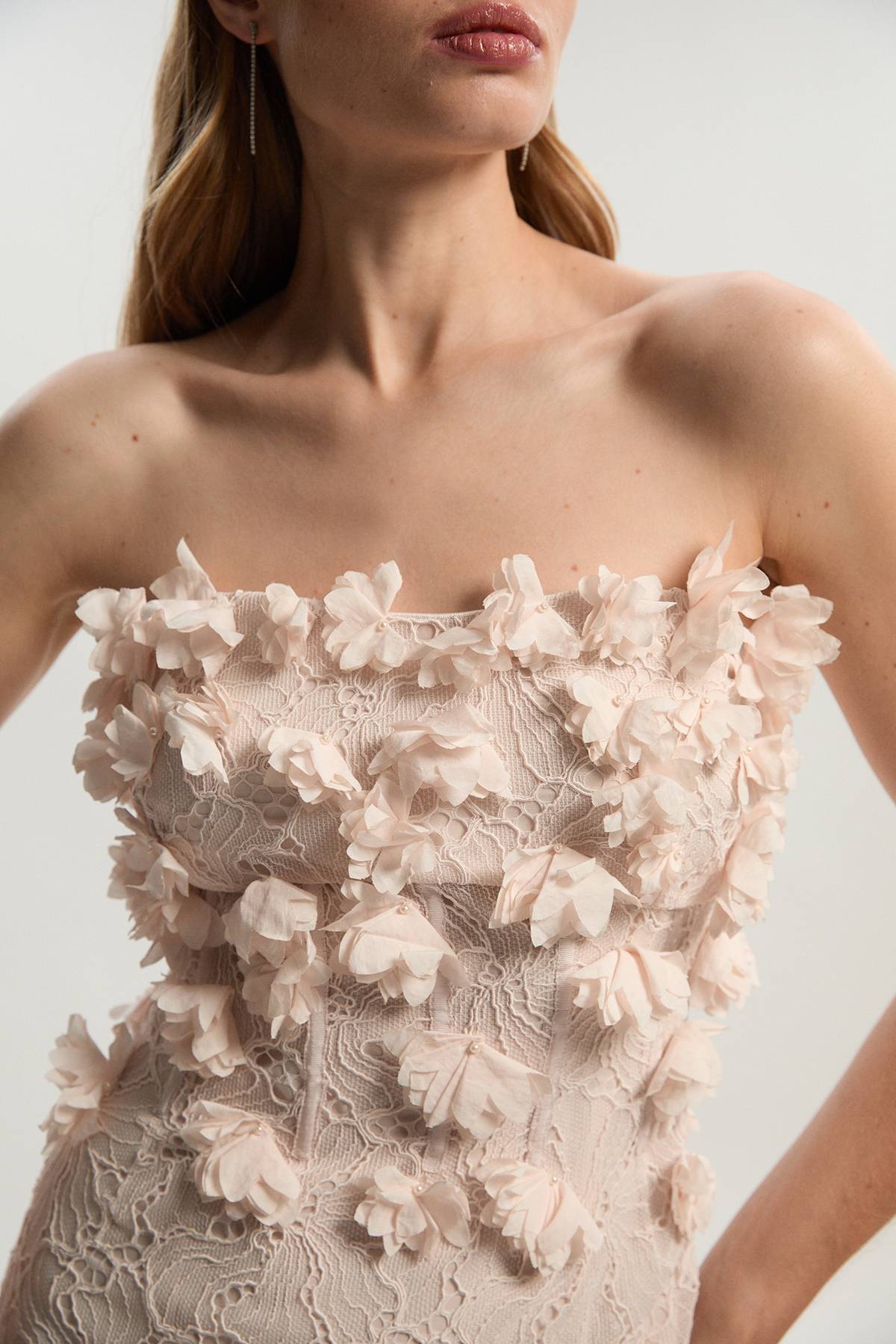 KarenMillen Robe Mini Bustier en Dentelle Appliquée Tissée