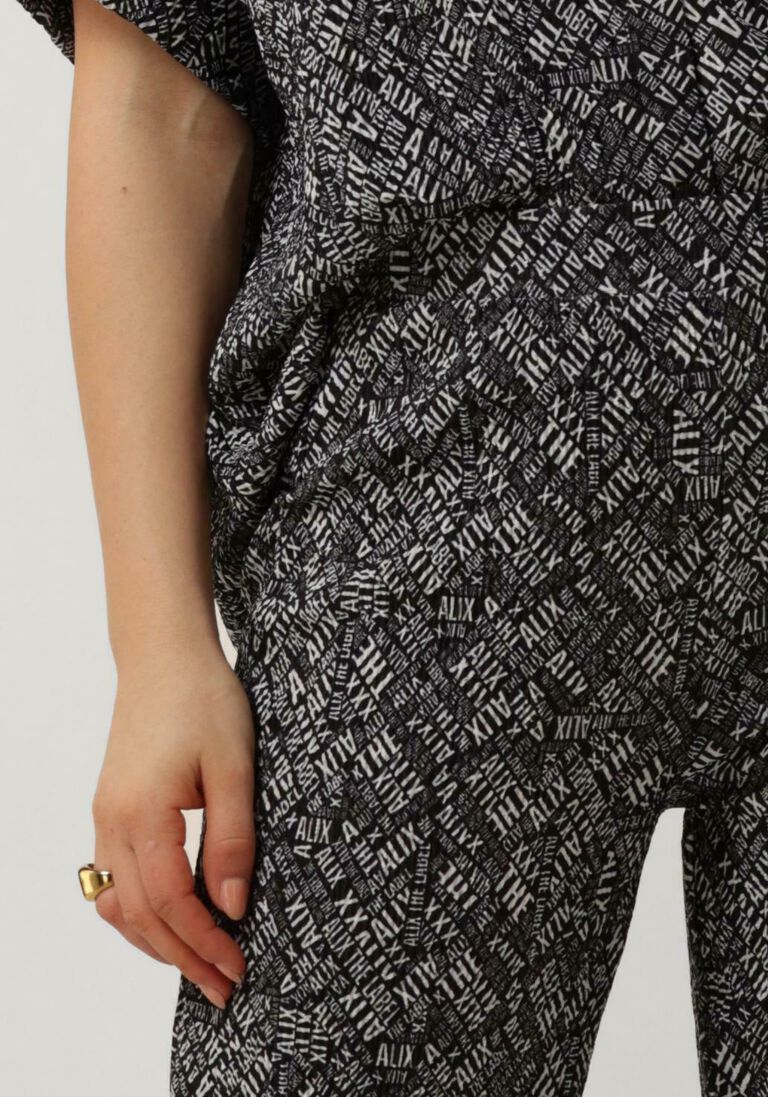 ALIX THE LABEL zwarte alix the label flared broek ladies woven crinkle text pants