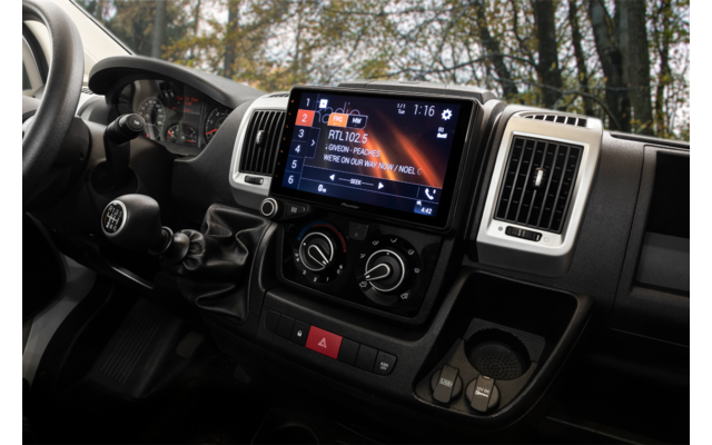 Pioneer AVIC-Z1000 DAB+ Multimediasystem inkl. Bluetooth 9 Zoll