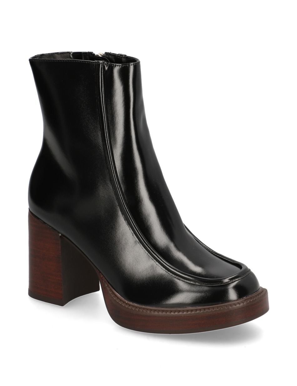 Stiefelette