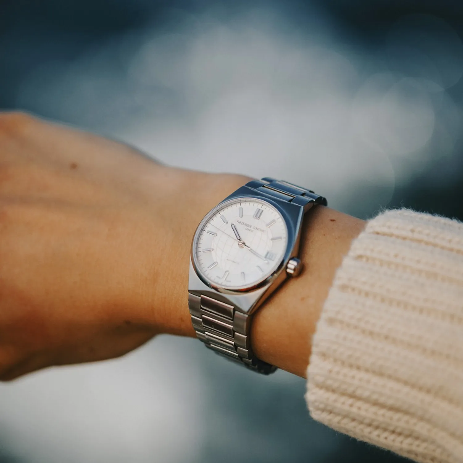 Frederique Constant Highlife Ladies FC-303MPW2NH6B