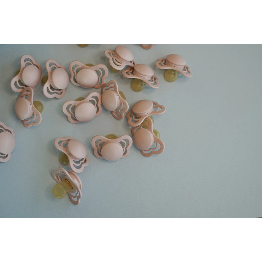 BIBS® Schnuller Couture Ivory  Blush Latex 6-36 Monate, 2 Stk.