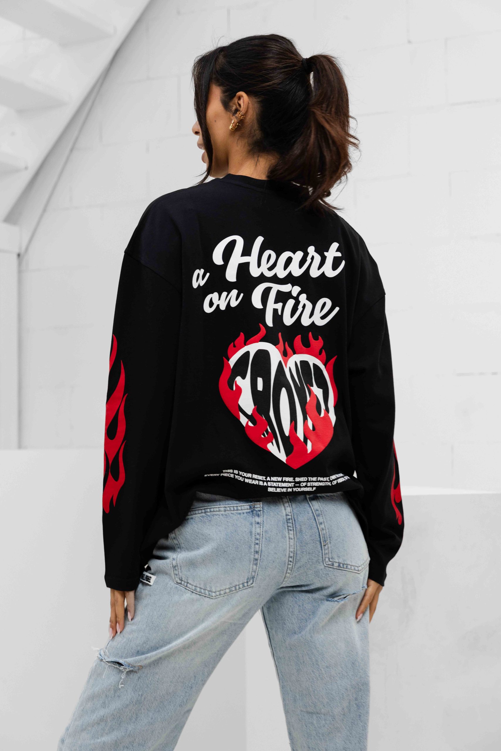 Croyez Heart On Fire Longsleeve T-Shirt Dames Zwart