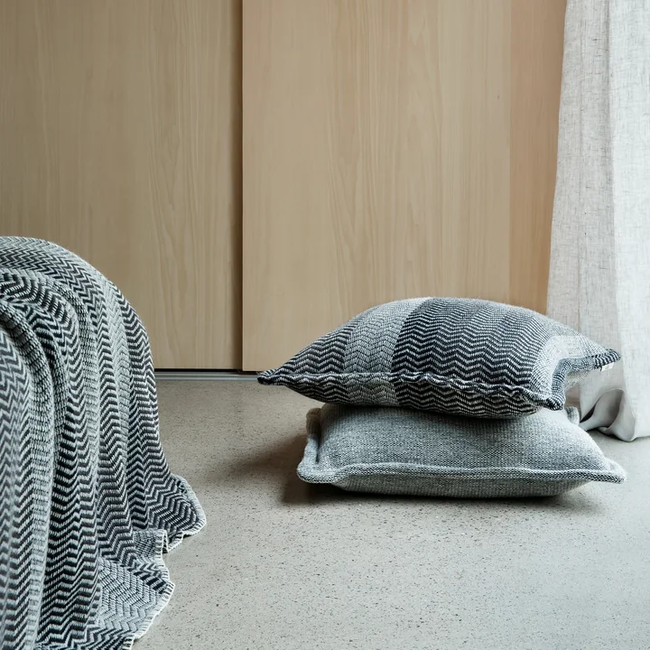 Røros Tweed - Picnic Kissen, 60 x 60 cm, coral