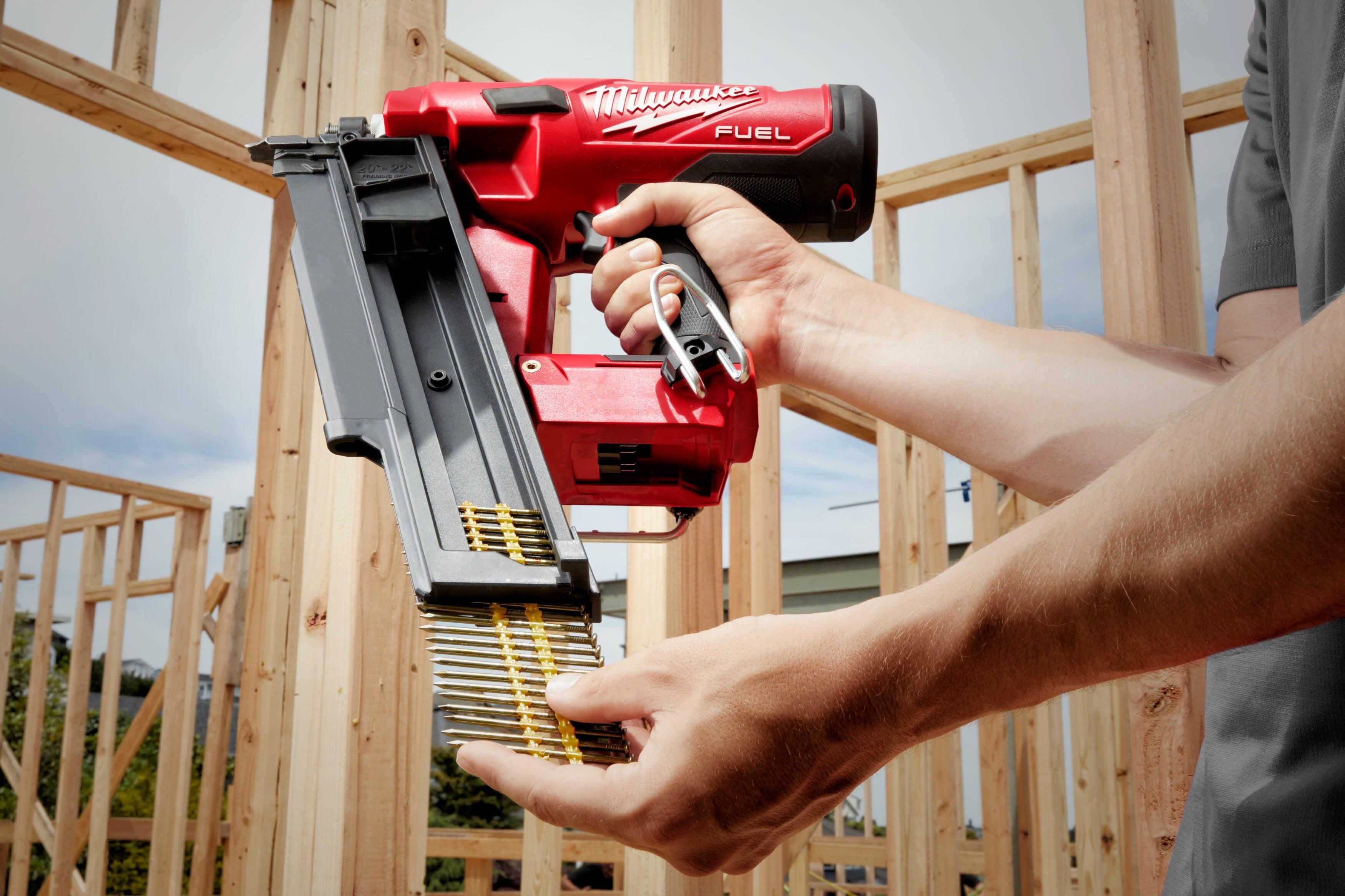 Milwaukee M18 FUEL™ FFN21-0C Accu Constructie Tacker enkelshot   bumpfire 18V Basic Body in koffer - 4933478993