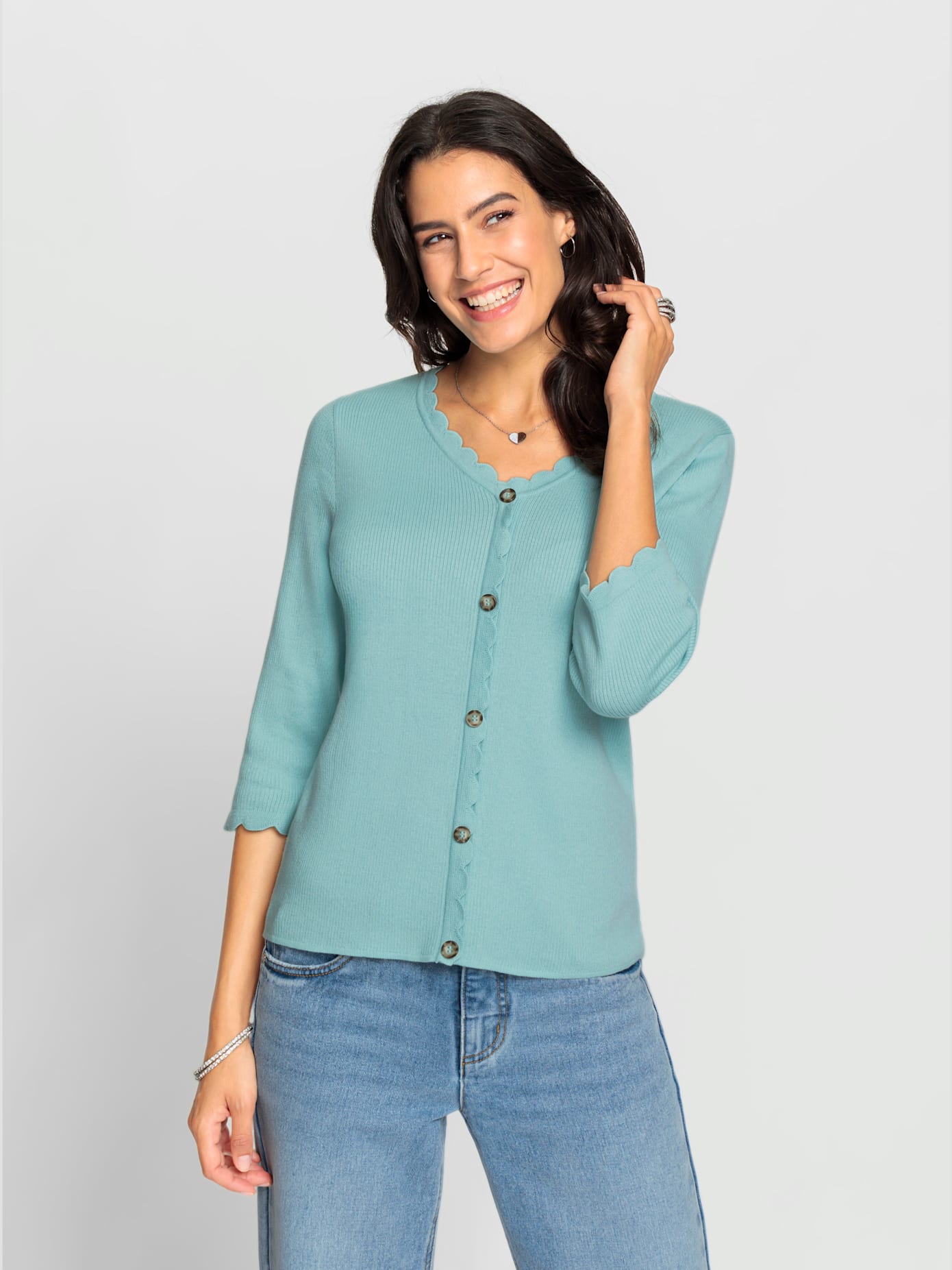 Pull fausse patte de boutonnage