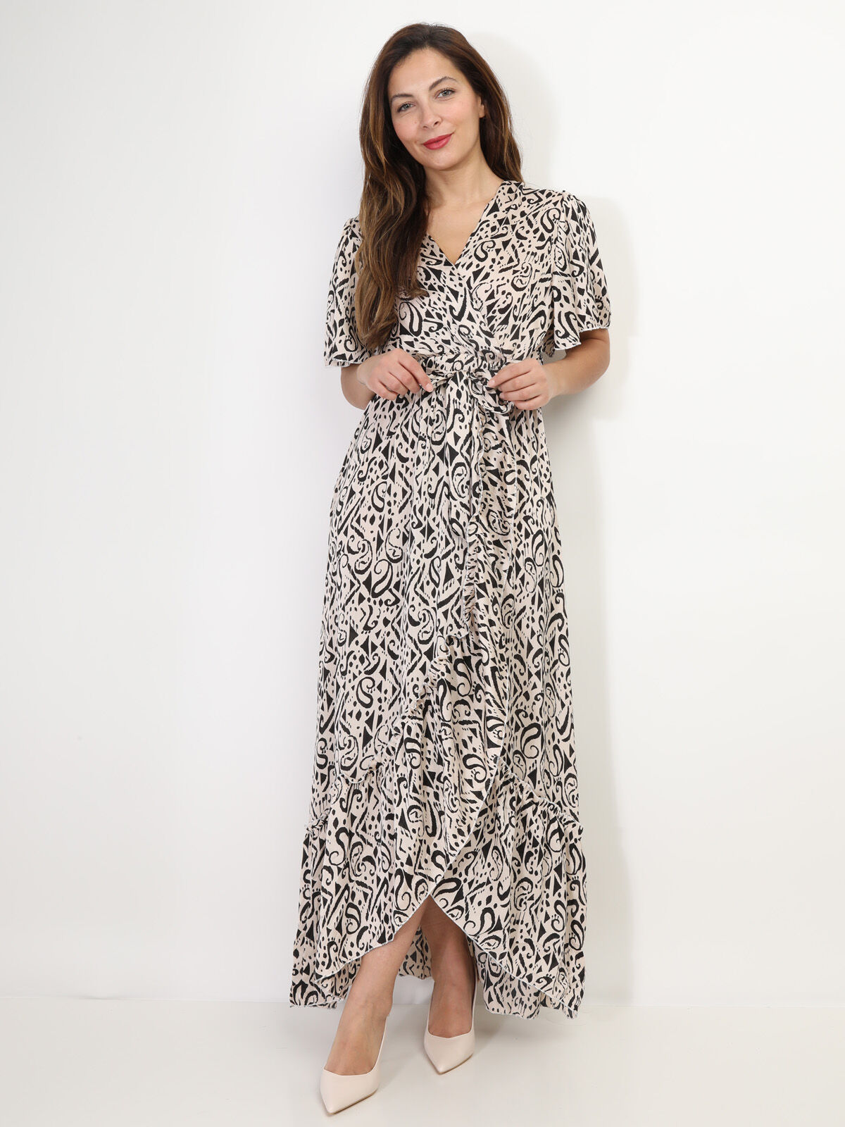 Robe longue cache-cœur à volants- Beige