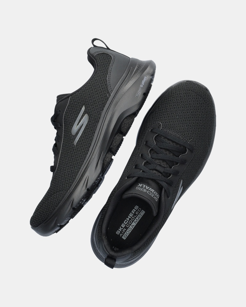 Skechers Go Walk Clear Path Lage sneakers  - zwart