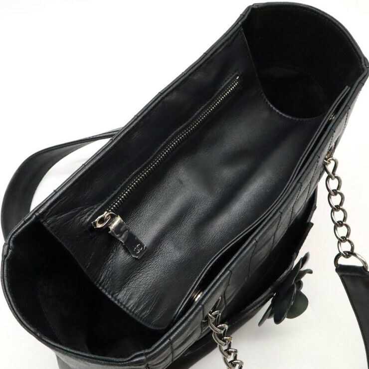 Chanel Vintage Chanel Shoulder Bag Black