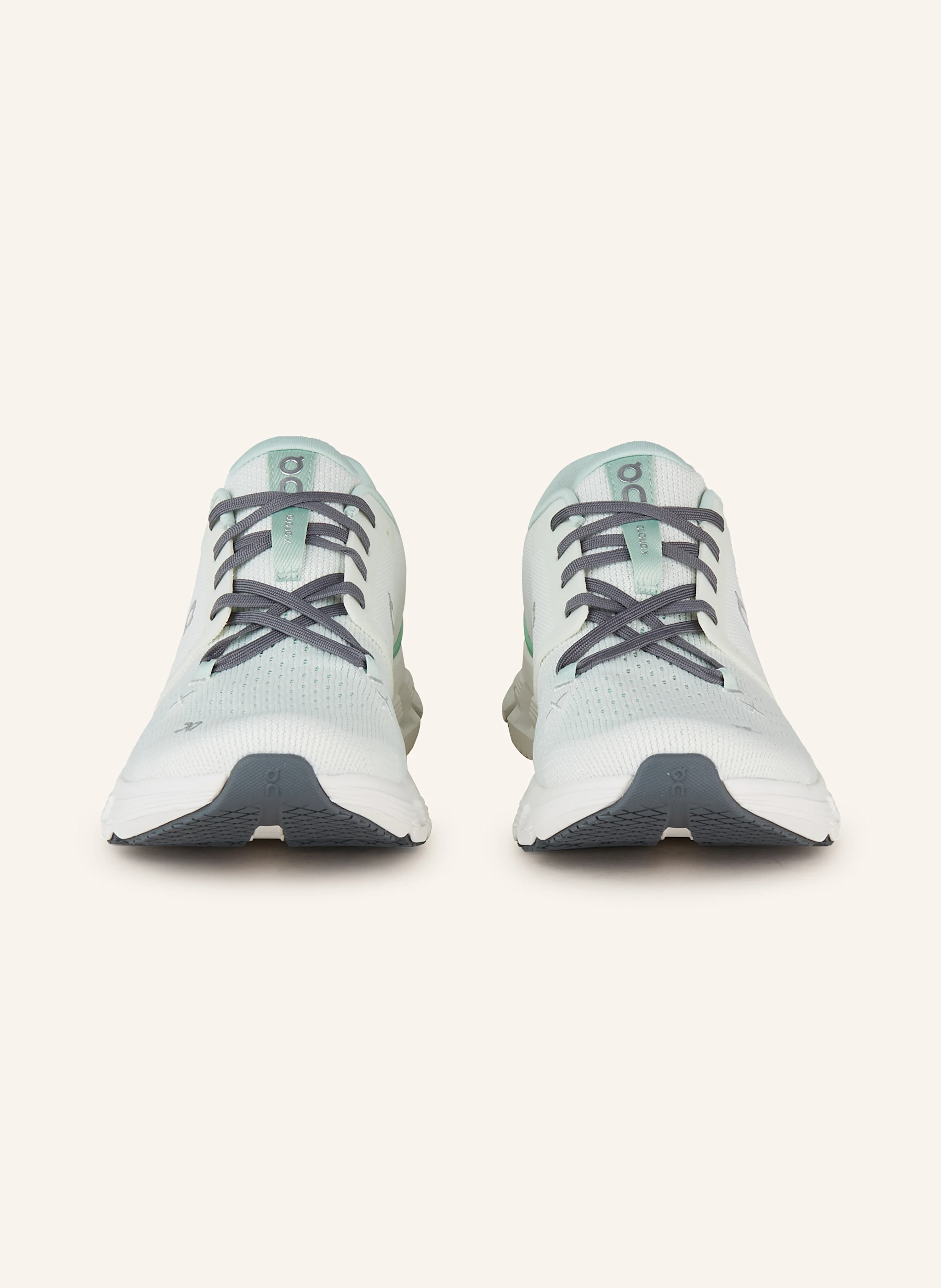 On Fitnessschuhe CLOUD X 4