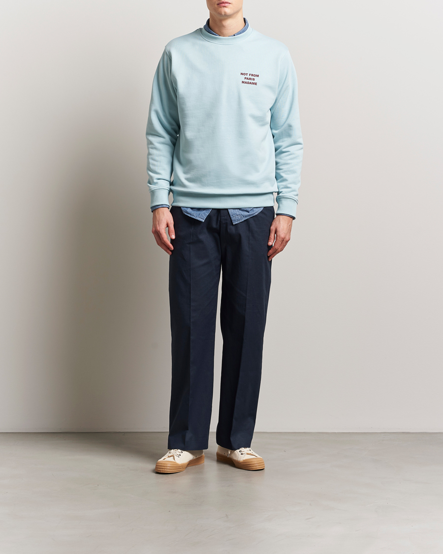 Drôle de Monsieur Slogan Sweatshirt Light Blue