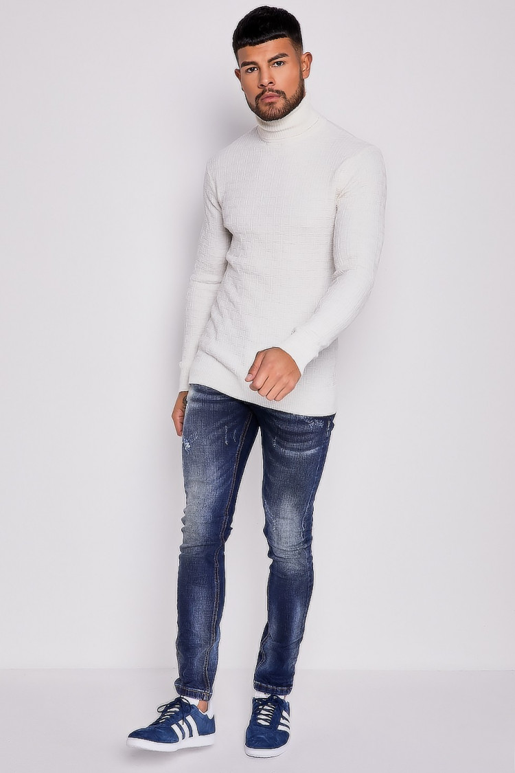 Pull écru col roulé à motif maille