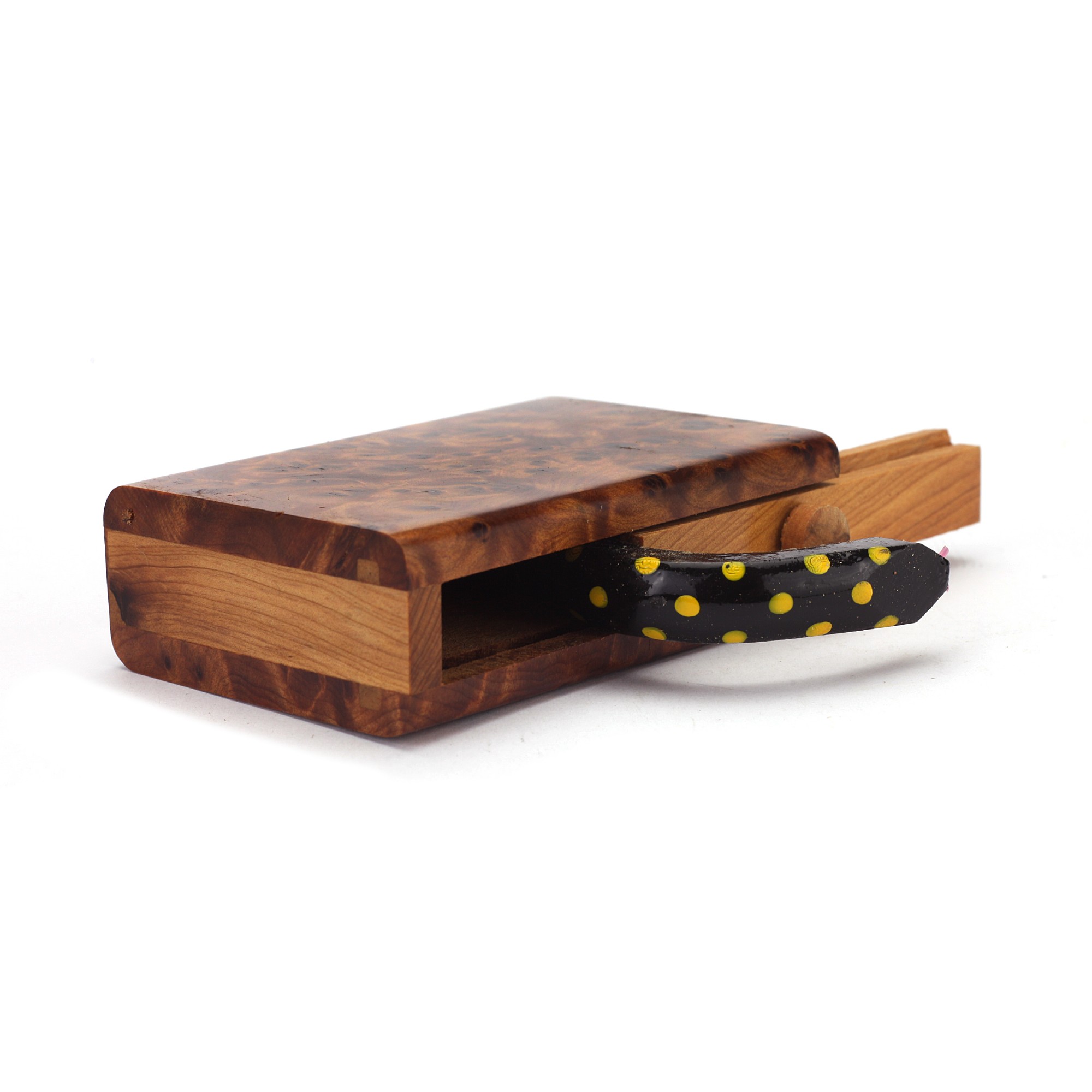 Thuja Schlangen-Box, T 2 cm, B 5 cm, H 7,5 cm von fischer's lagerhaus