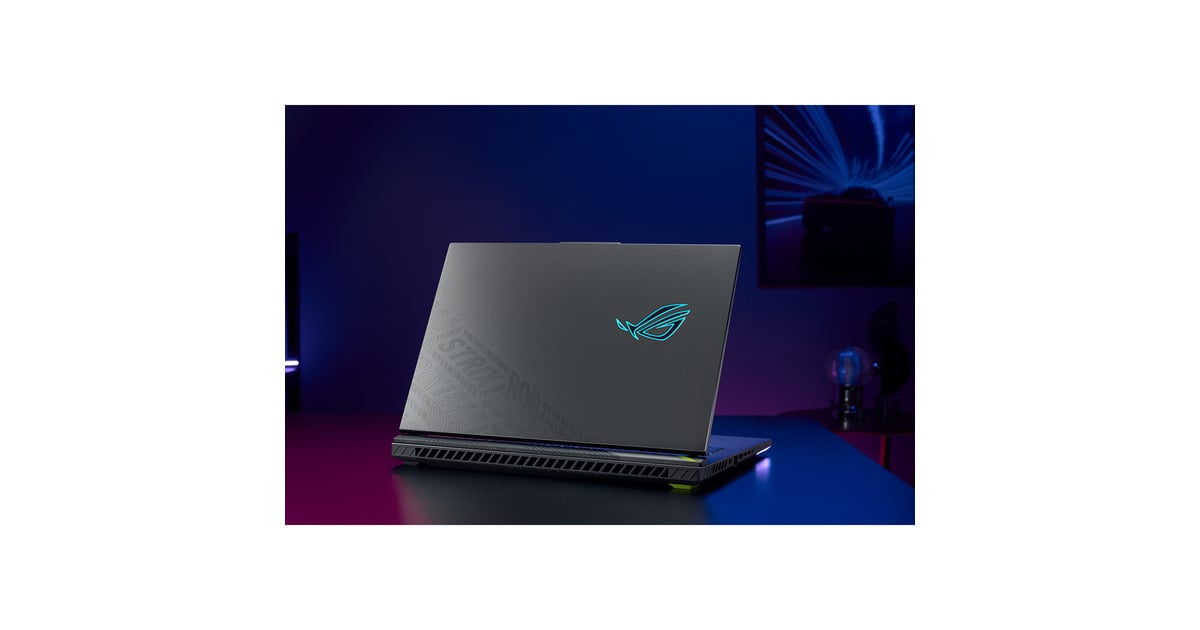 ASUSROG Strix G18 G814PP-S9018W 18