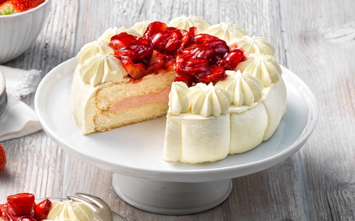 Erdbeer-Sahne-Torte (10916) | online bestellen!