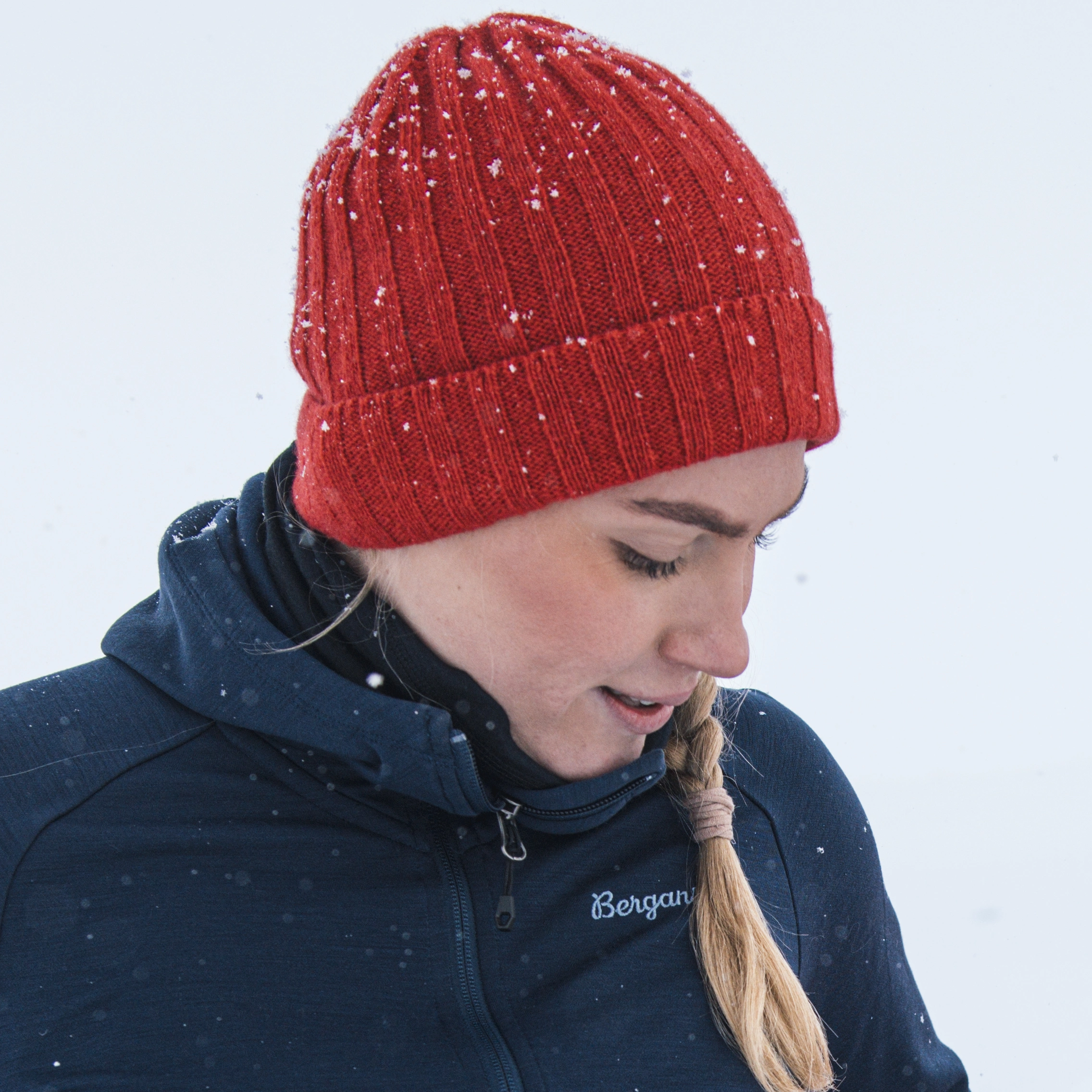 Rabot Mount Rib Wool Beanie Fire Red