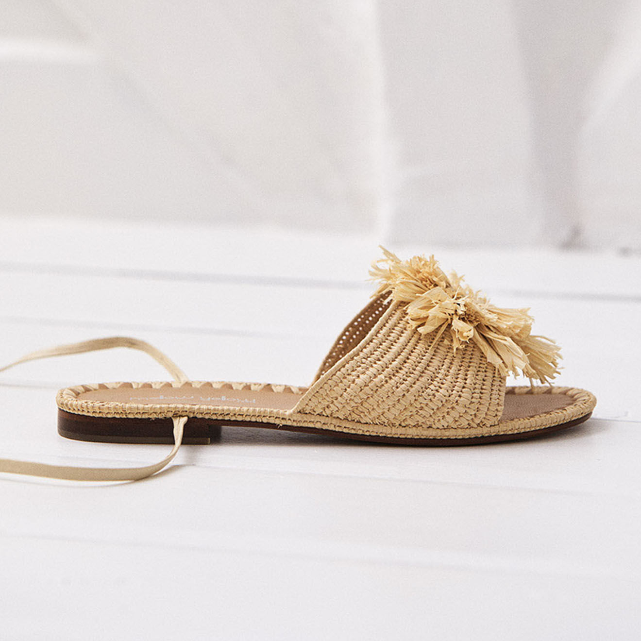 Mellow Yellow Sandales en Raphia Emma beiges
