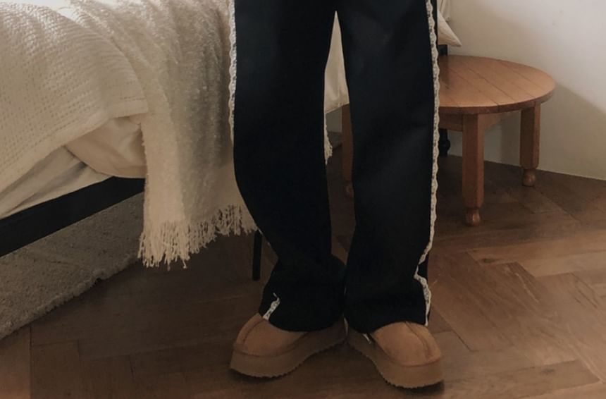 PINPI - Elastische taille, kanten rand en wijde pijpen joggingbroek