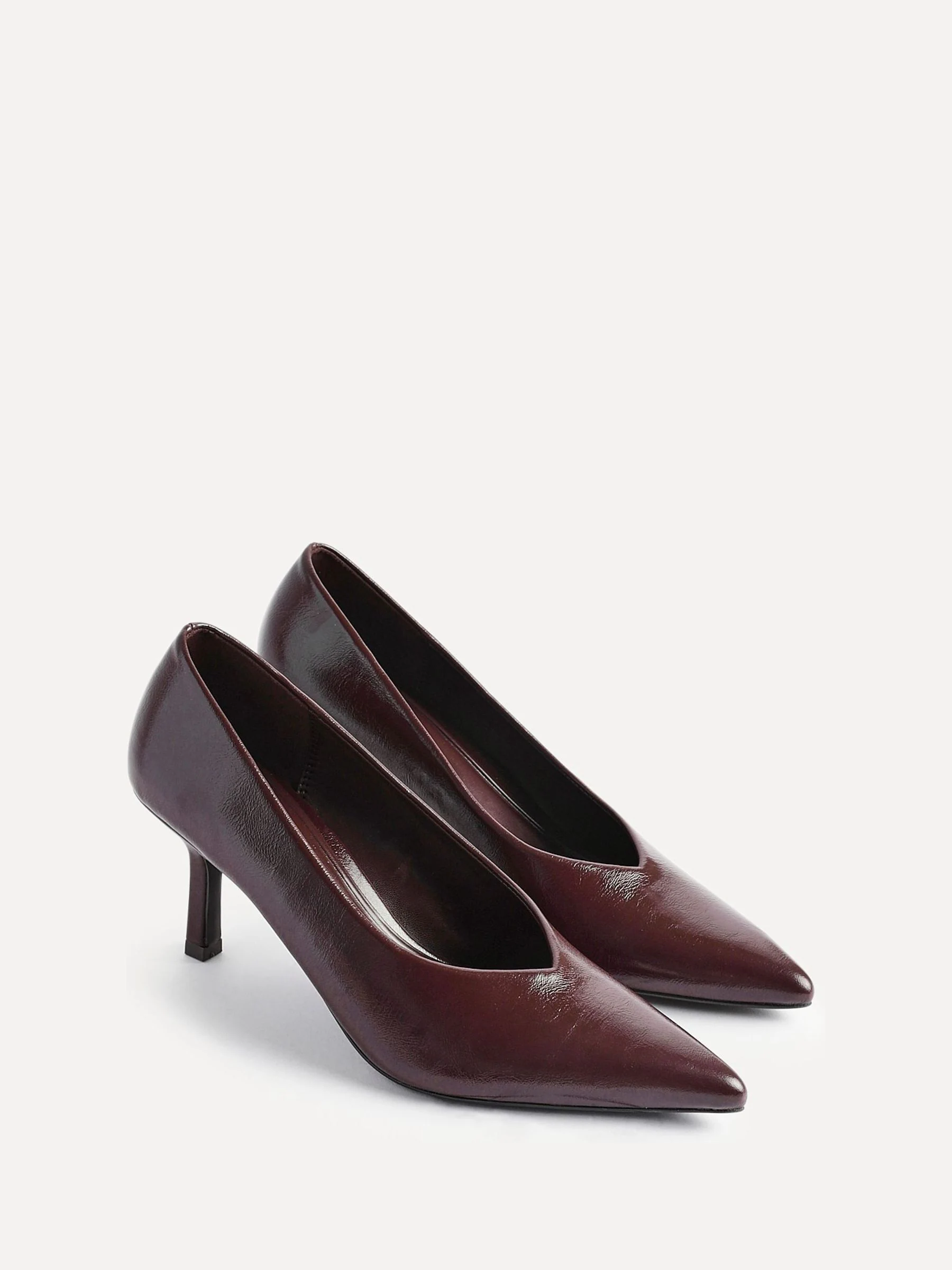 Bruin - Linzi Bellamy V-Shaped Closed Toe Court Heels