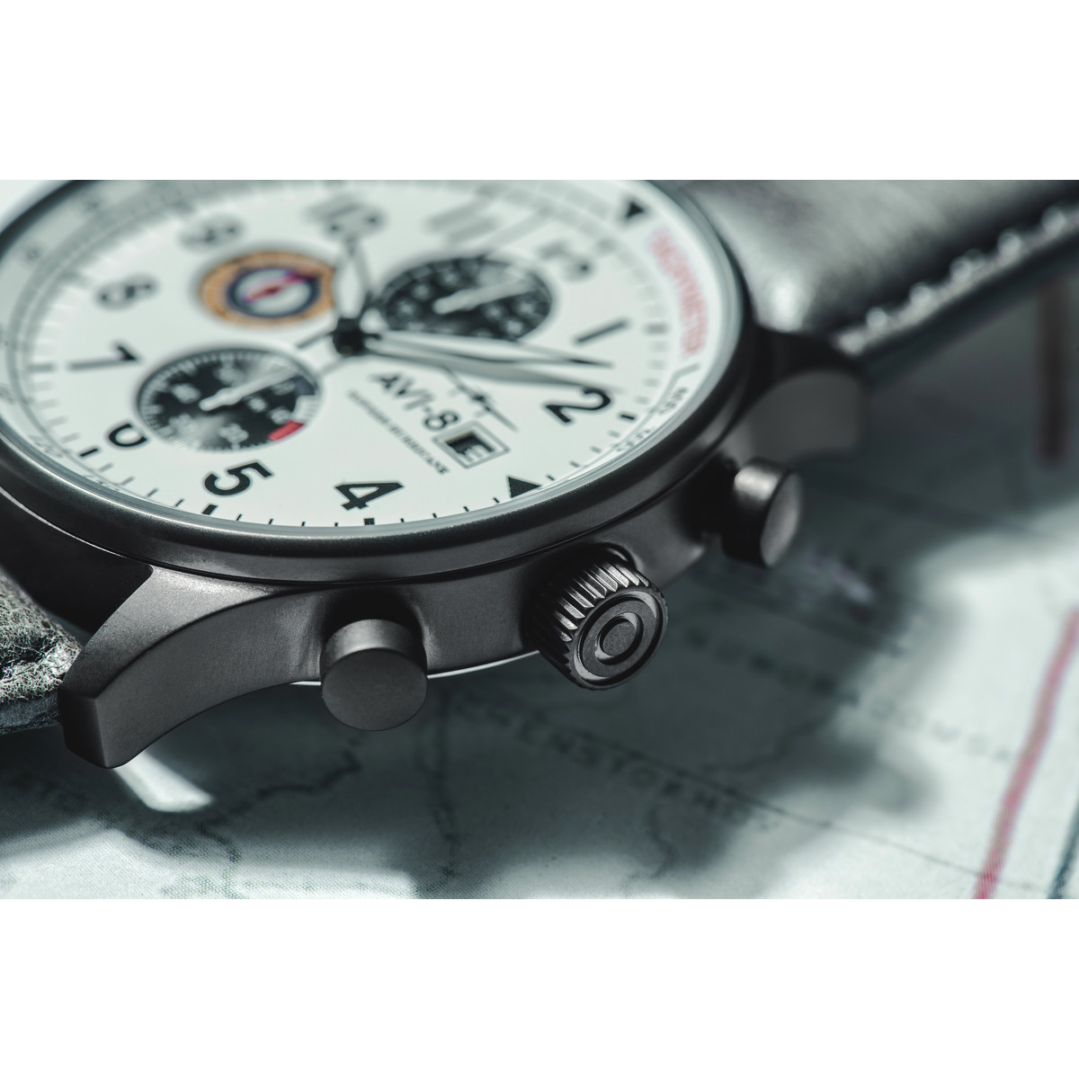 Montre AVI 8 Hawker Hurricane homme acier bracelet cuir gris