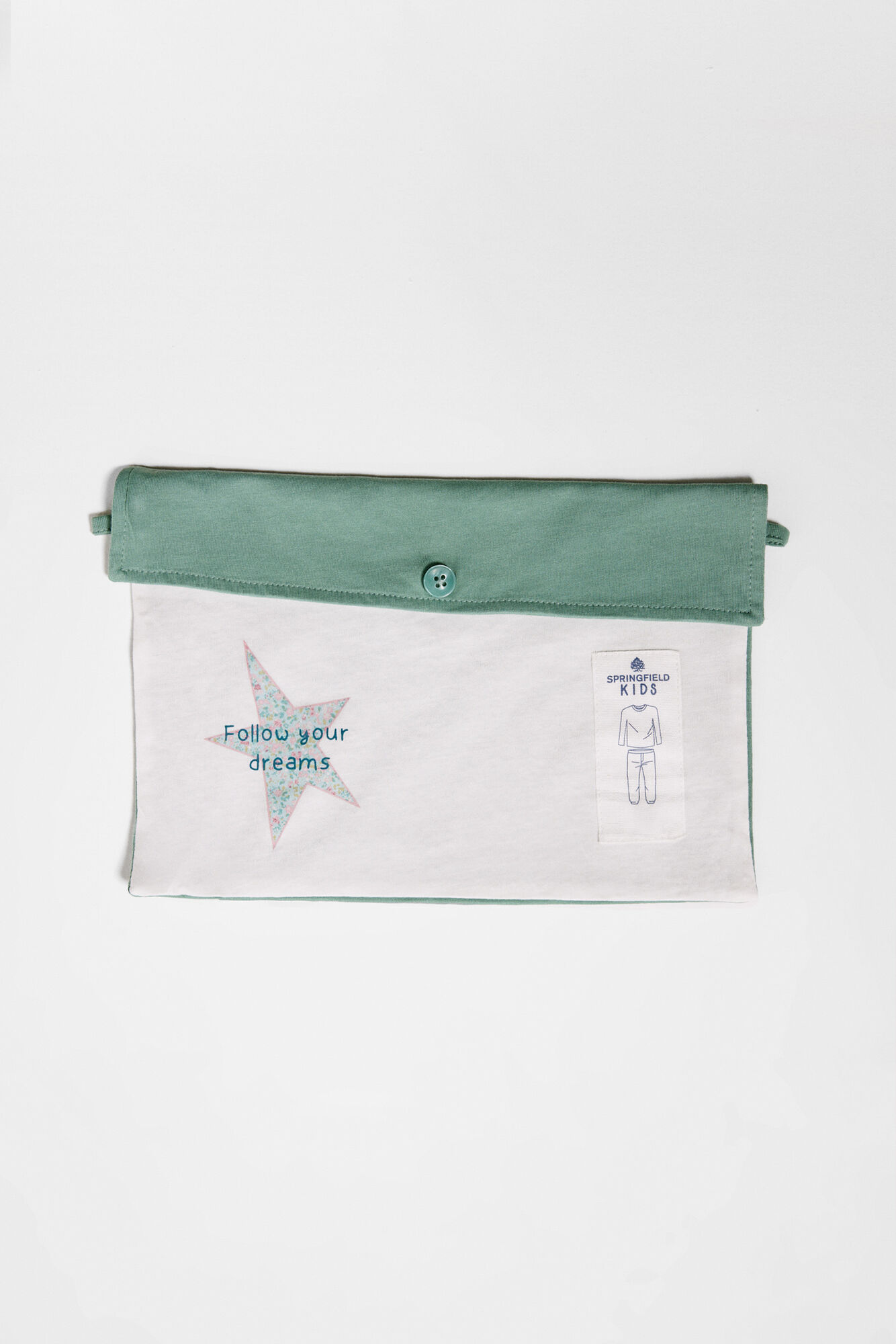 Pijama infantil de algodão com estampa de estrelas.