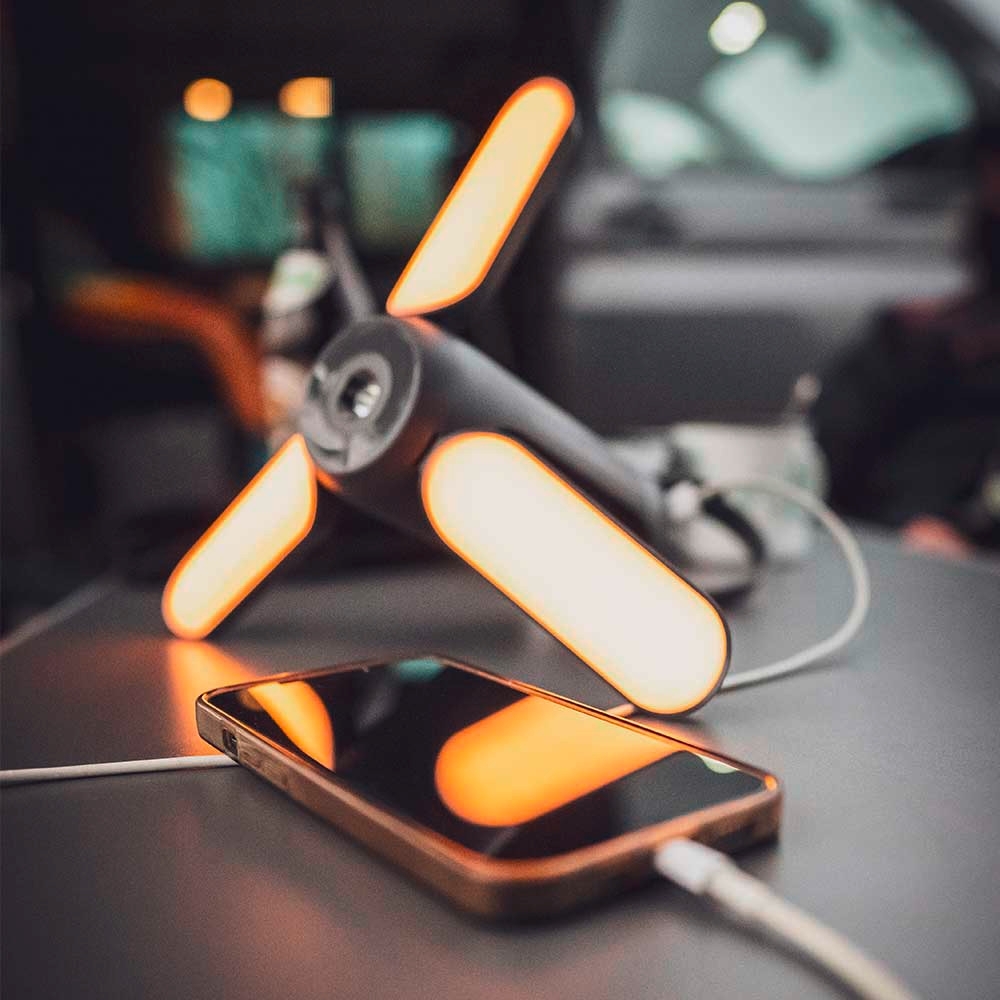 BusBoxx Multifunktions-Campinglampe mit Powerbankfunktion