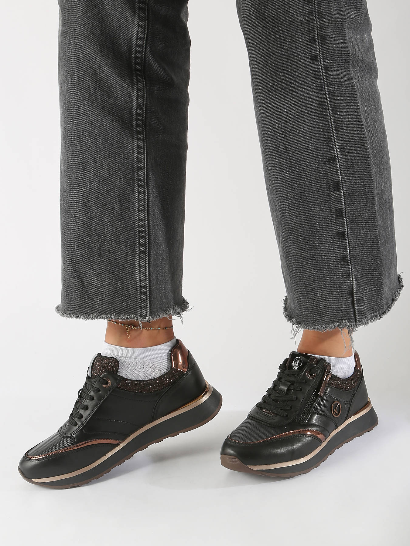 Sneakers en cuir TAMARIS