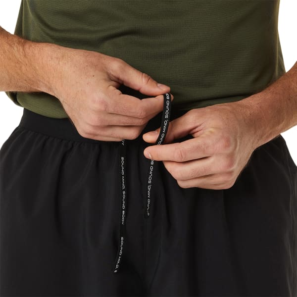 Short running ASICS ROAD 7IN SHORT PERFORMANCE BLACK