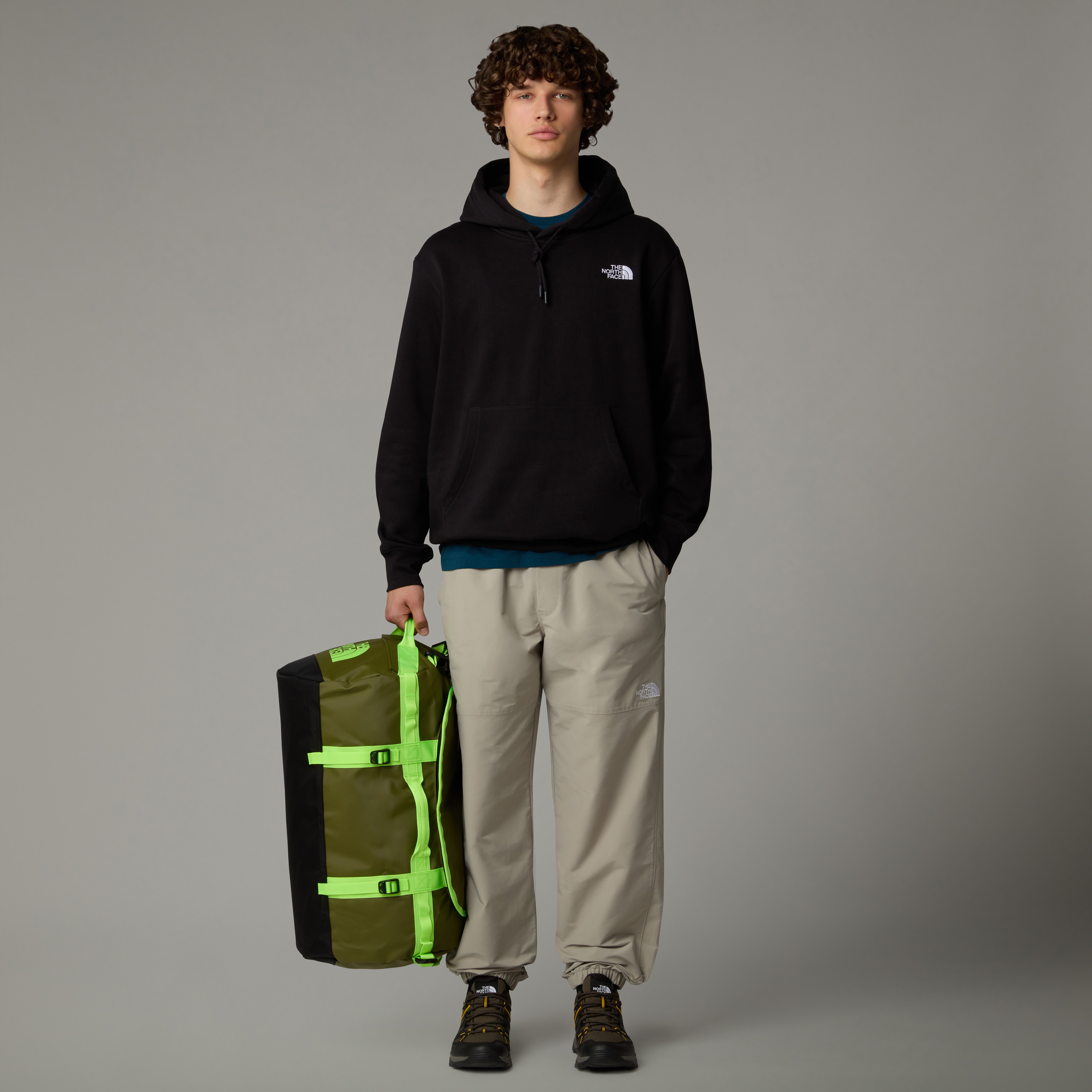M Essential Relaxed Hoodie