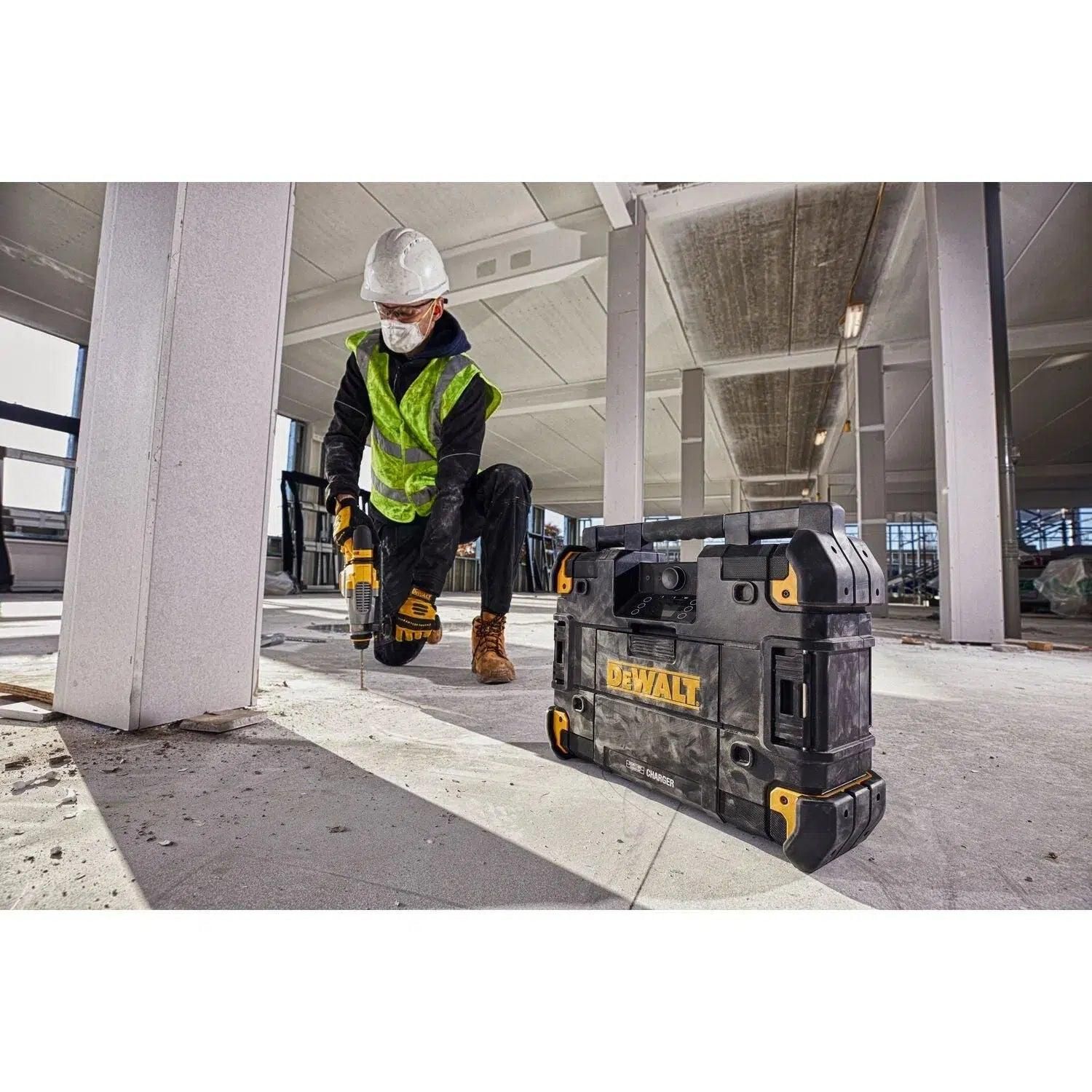 DeWALT DWST1-81078 Radio 18V XR DAB /FM/Bluetooth TSTAK