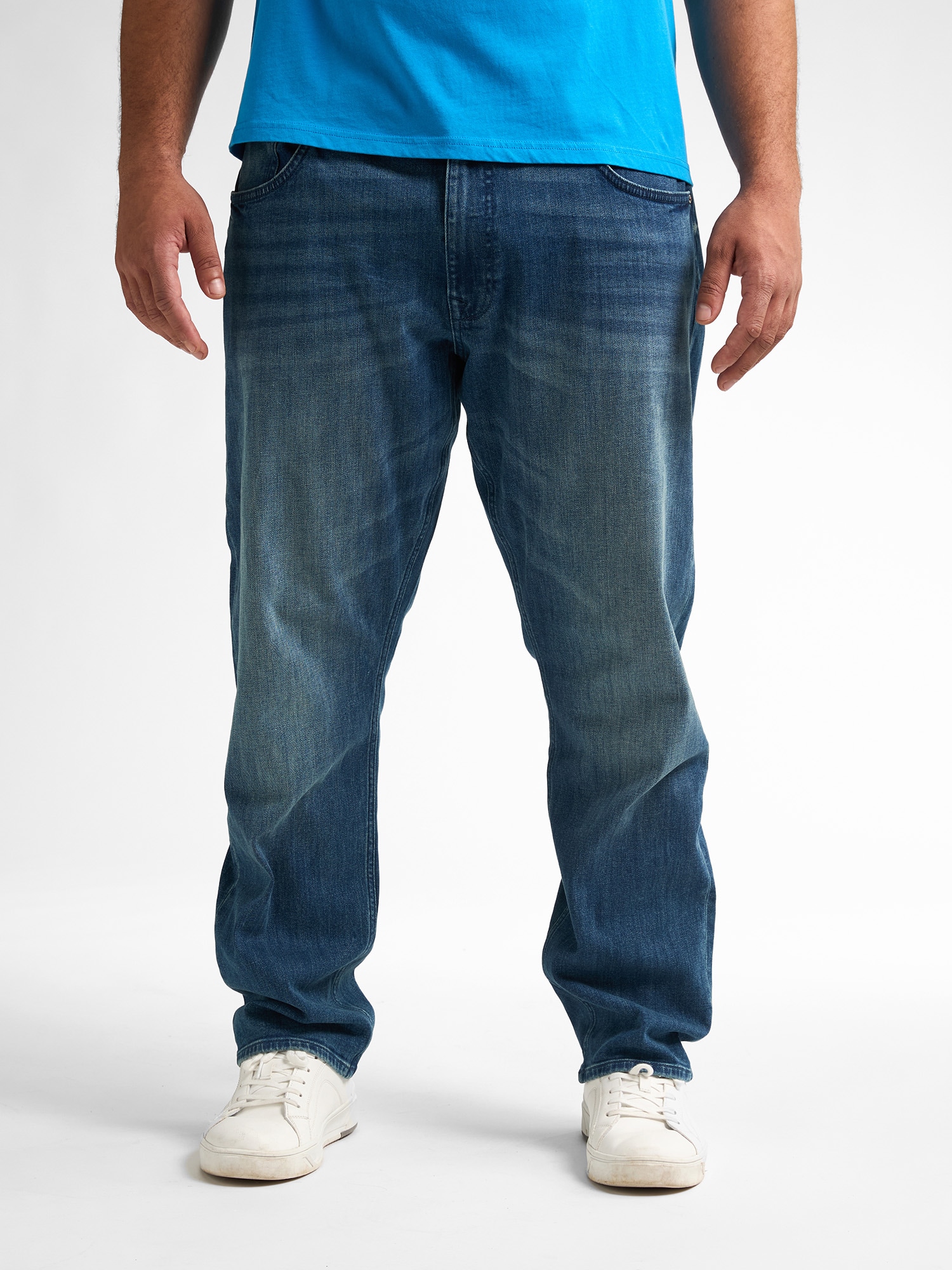 Petrol Industries Tapered-fit-Jeans , im Five-Pocket Style