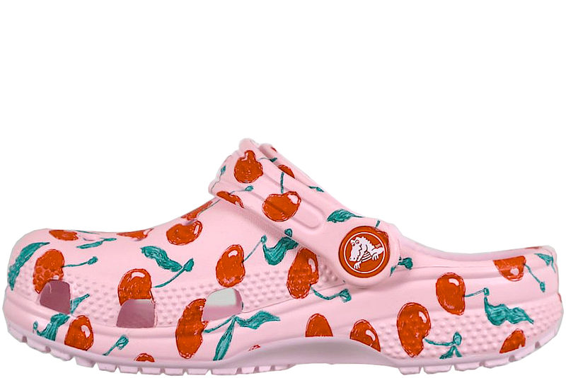 CROCS CLASSIC I LYSERØD MED KIRSEBÆR.