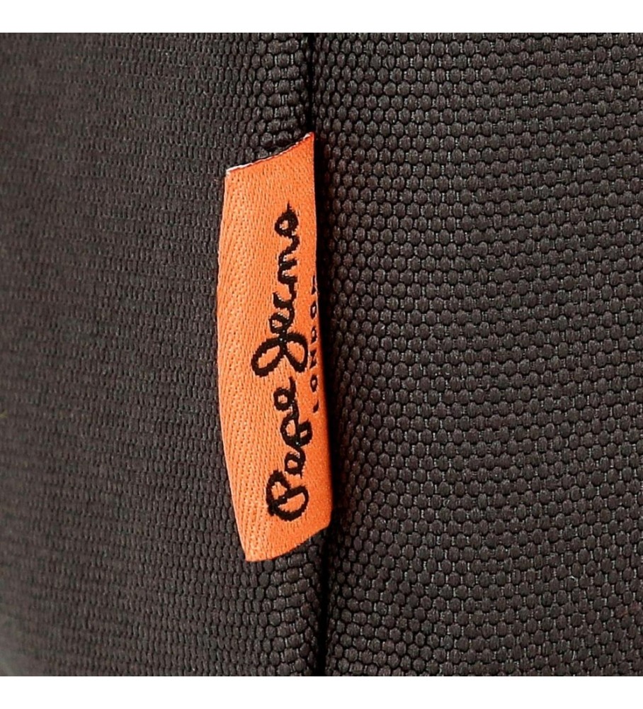Estojo para lápis Pepe Jeans Cody com três zíperes, verde.