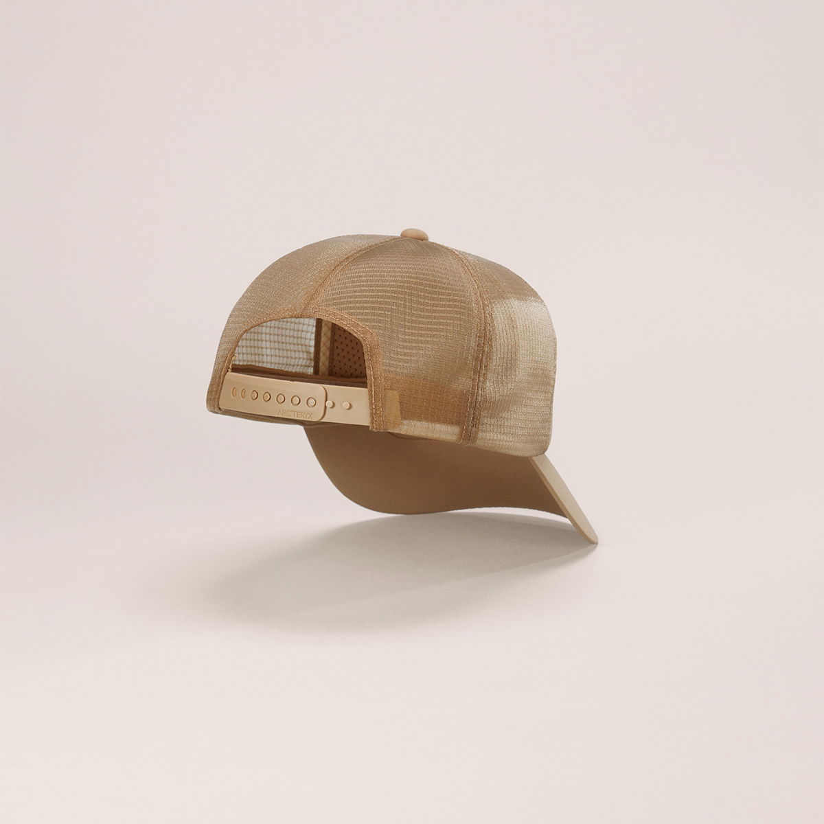 Arc'teryx Bird Word Trucker Curved Hat (Canvas Euphoria)