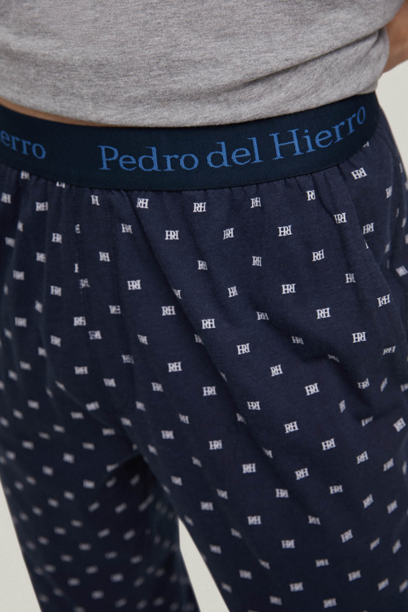 Conjunto de pijama de malha - Cinza