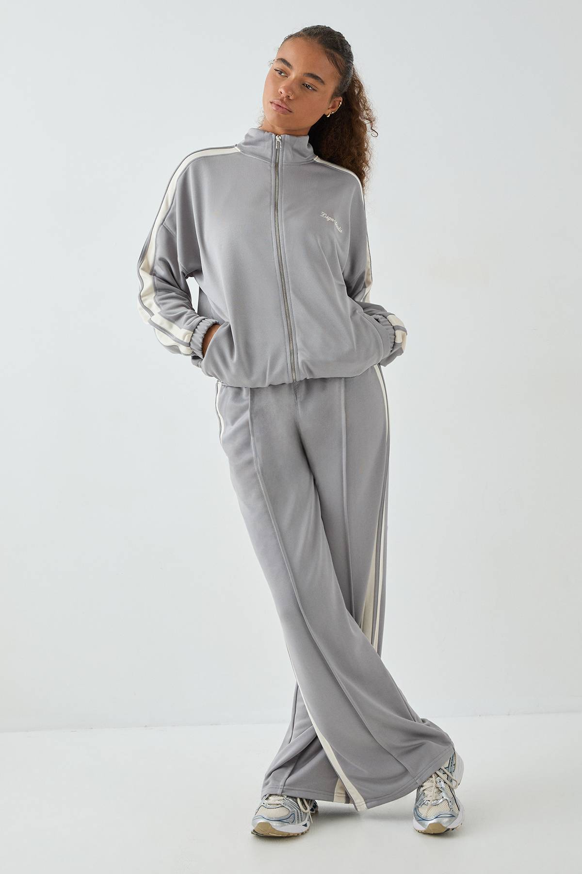 Veste de Survêtement Zippée DSGN Studio Tricot à Bandes Latérales