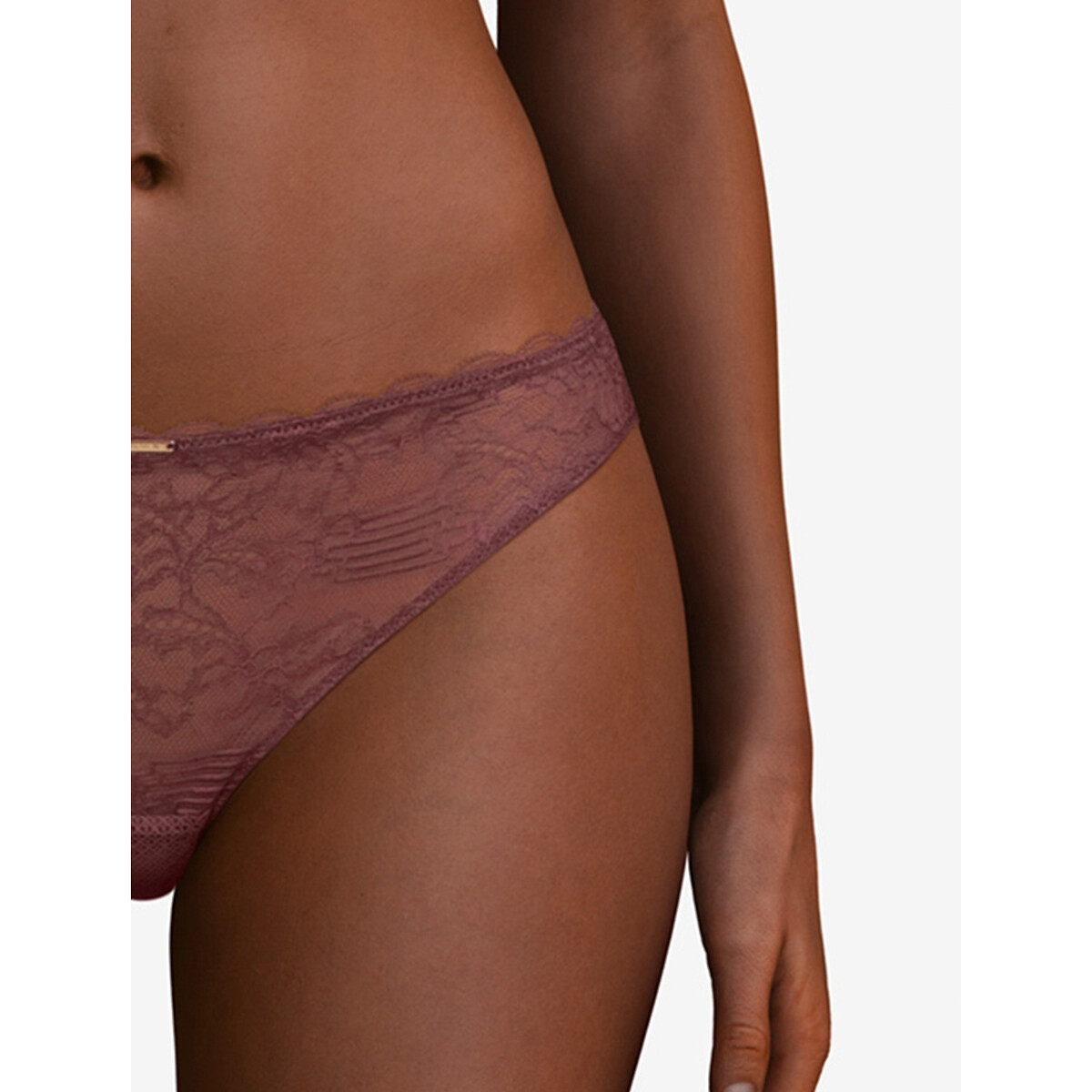 CHANTELLE<br>Tanga em Valsa de Kant