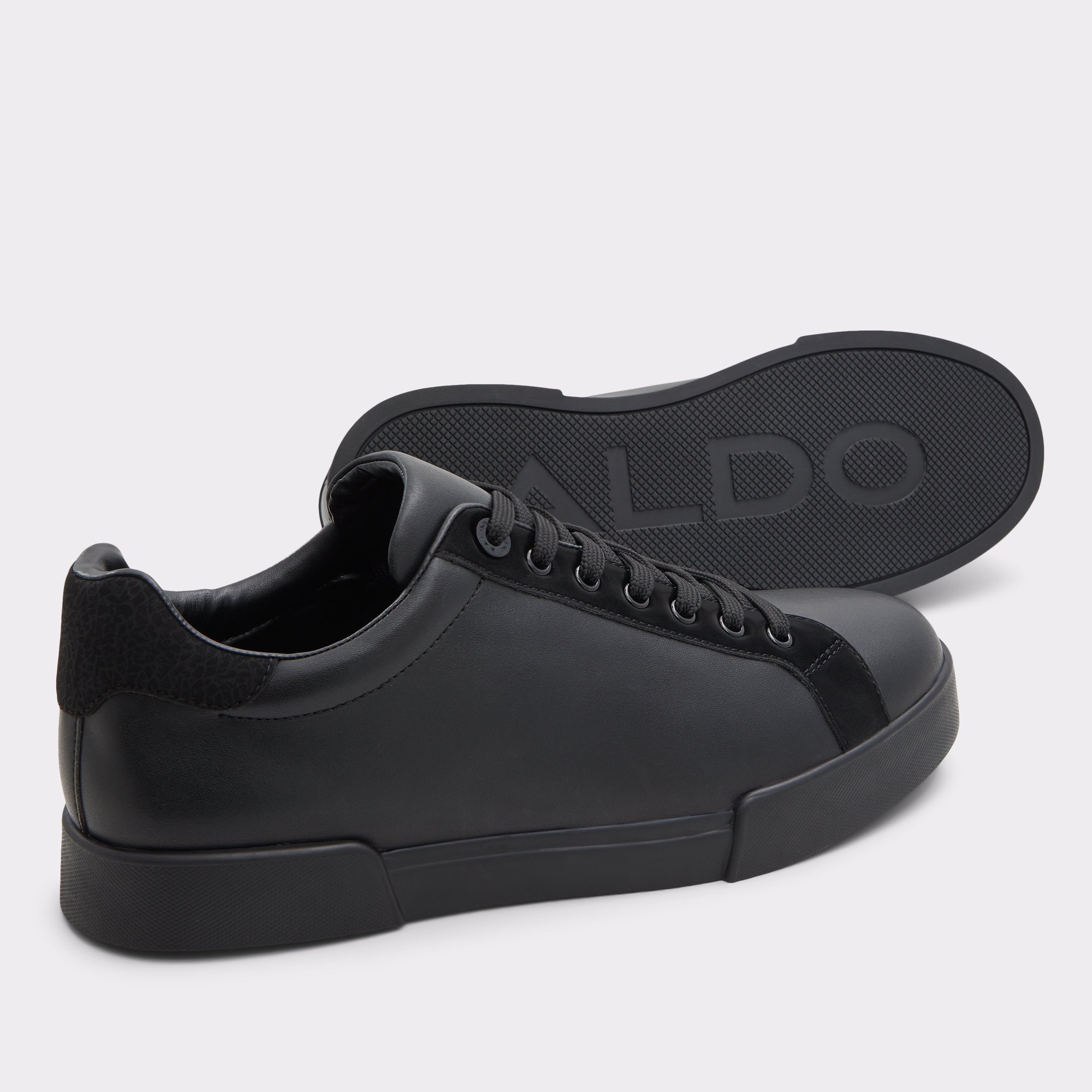 Neo Black Men Low top