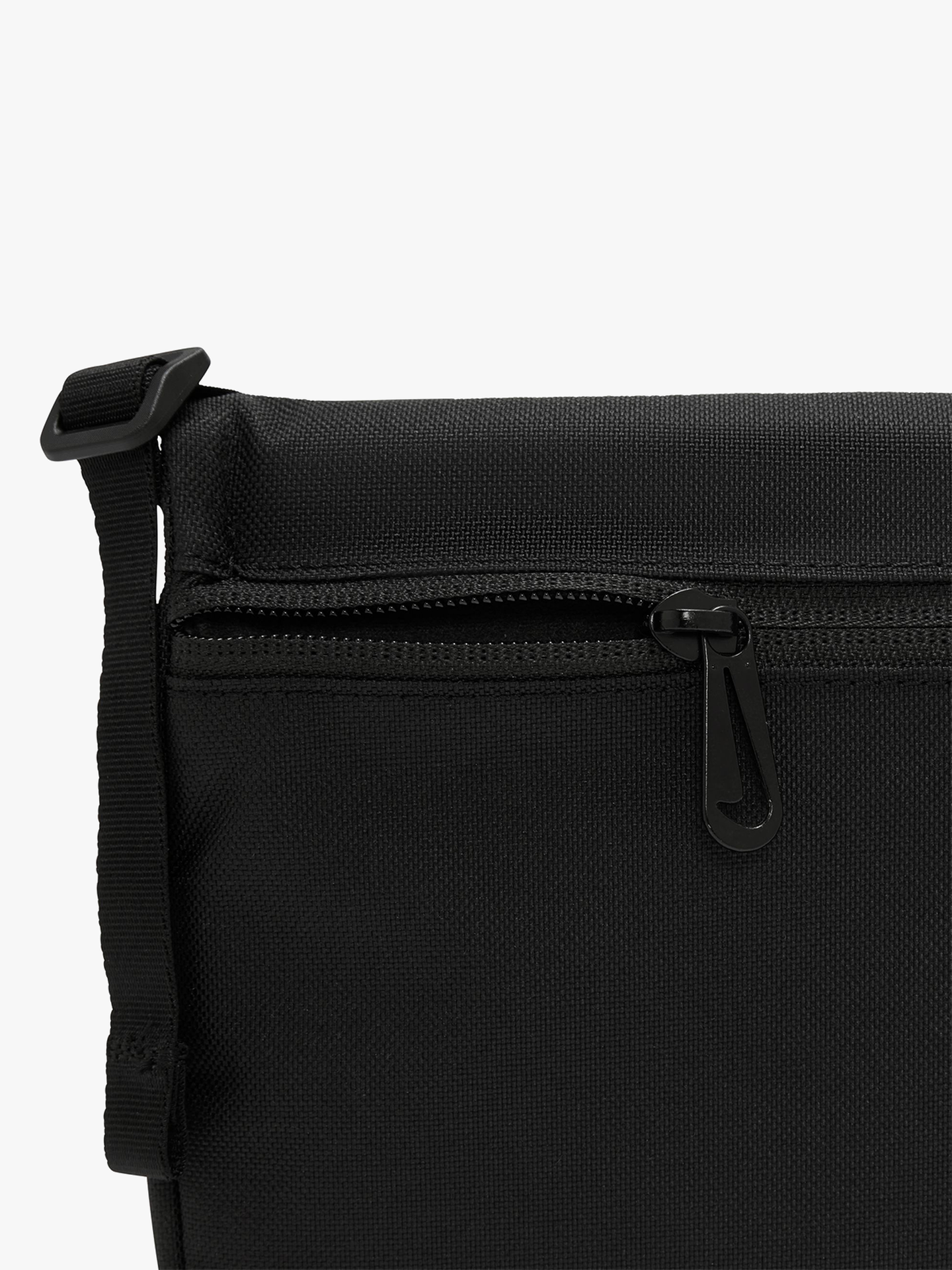 Wmns Futura 365 Crossbody Bag 3L