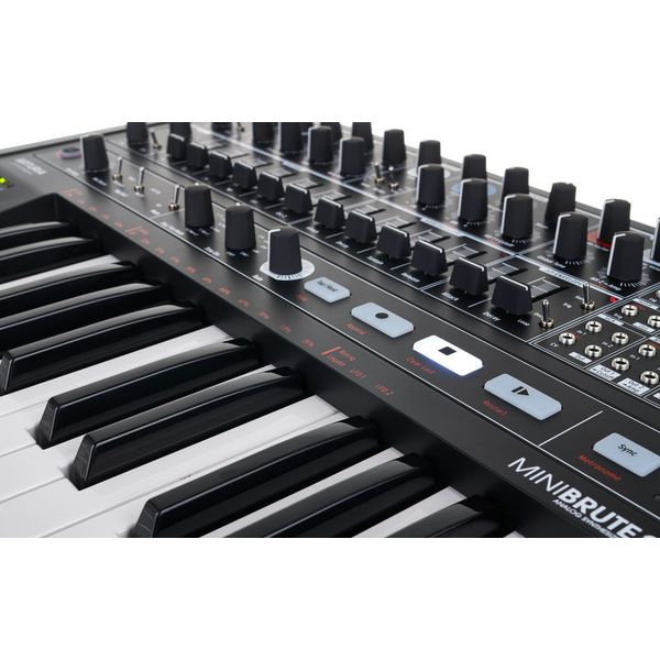 Arturia MiniBrute 2 Noir