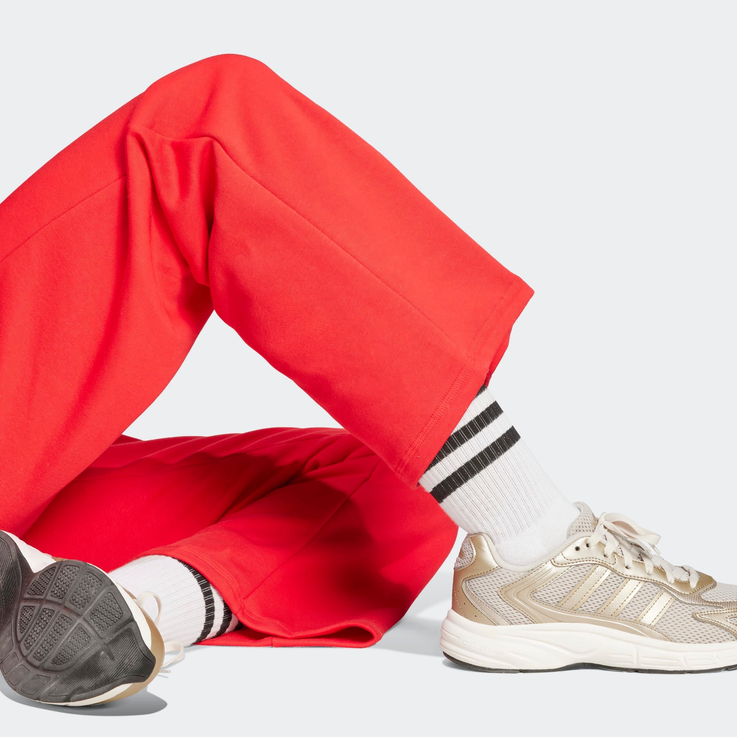 adidas Sportswear Sporthose »W SL FC PT«  Locker geschnitten, mittelhoher Bund