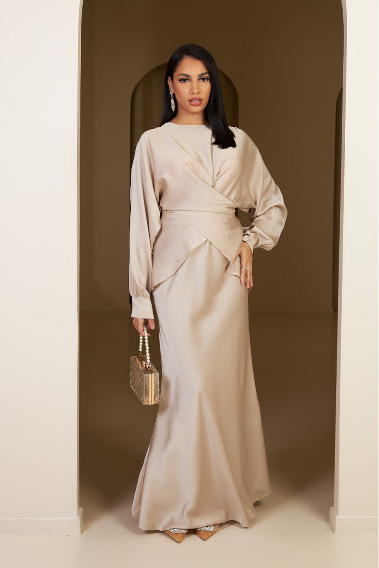 Ensemble 2 pièces top + jupe en satin beige