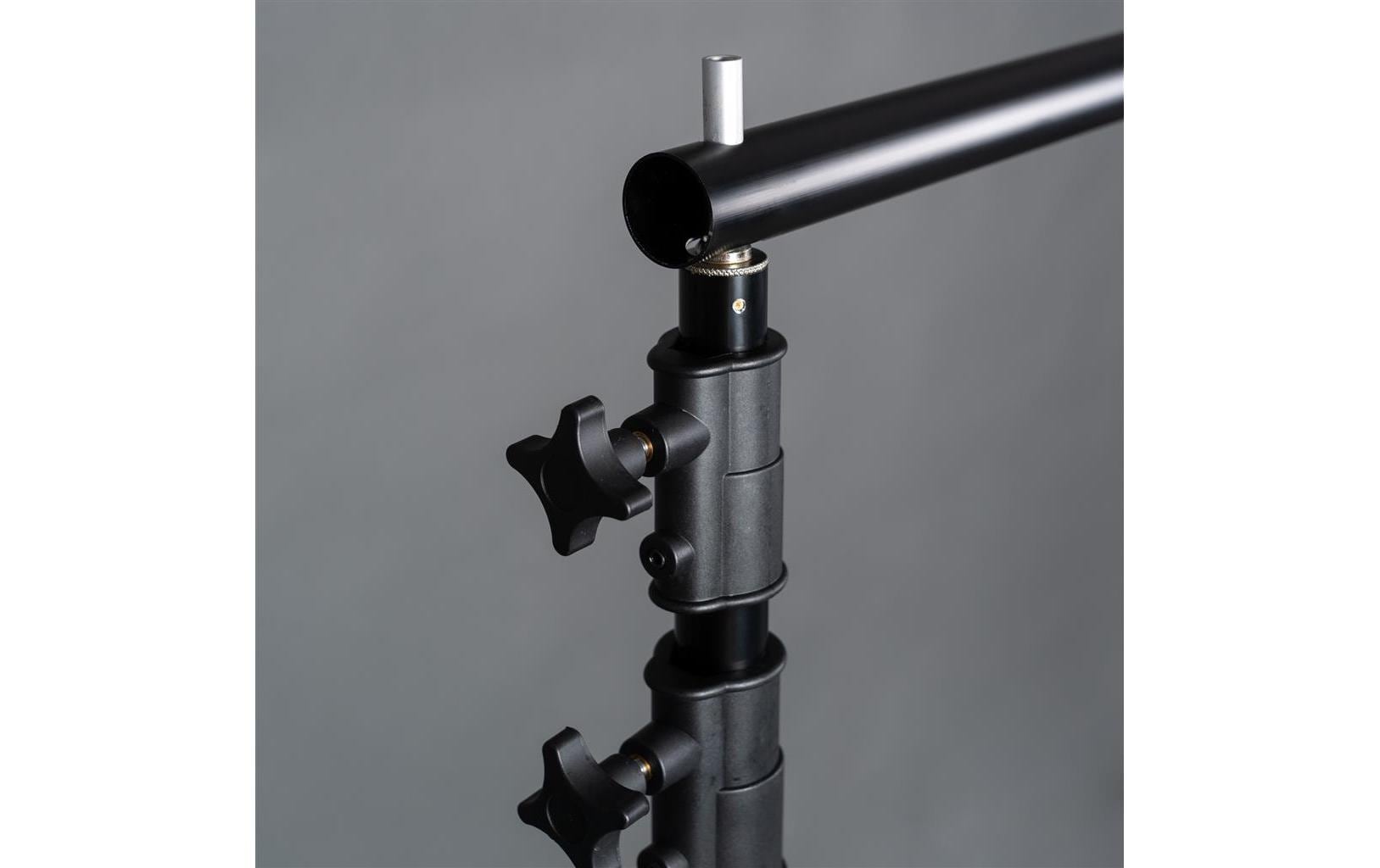 Hintergrundsystem Heavy Weight 2.1 m - 4.2 m (B) x 3.9 m (H)<br>Werkzeug für professionelle Studioaufnahmen und kreative Fotoprojekte