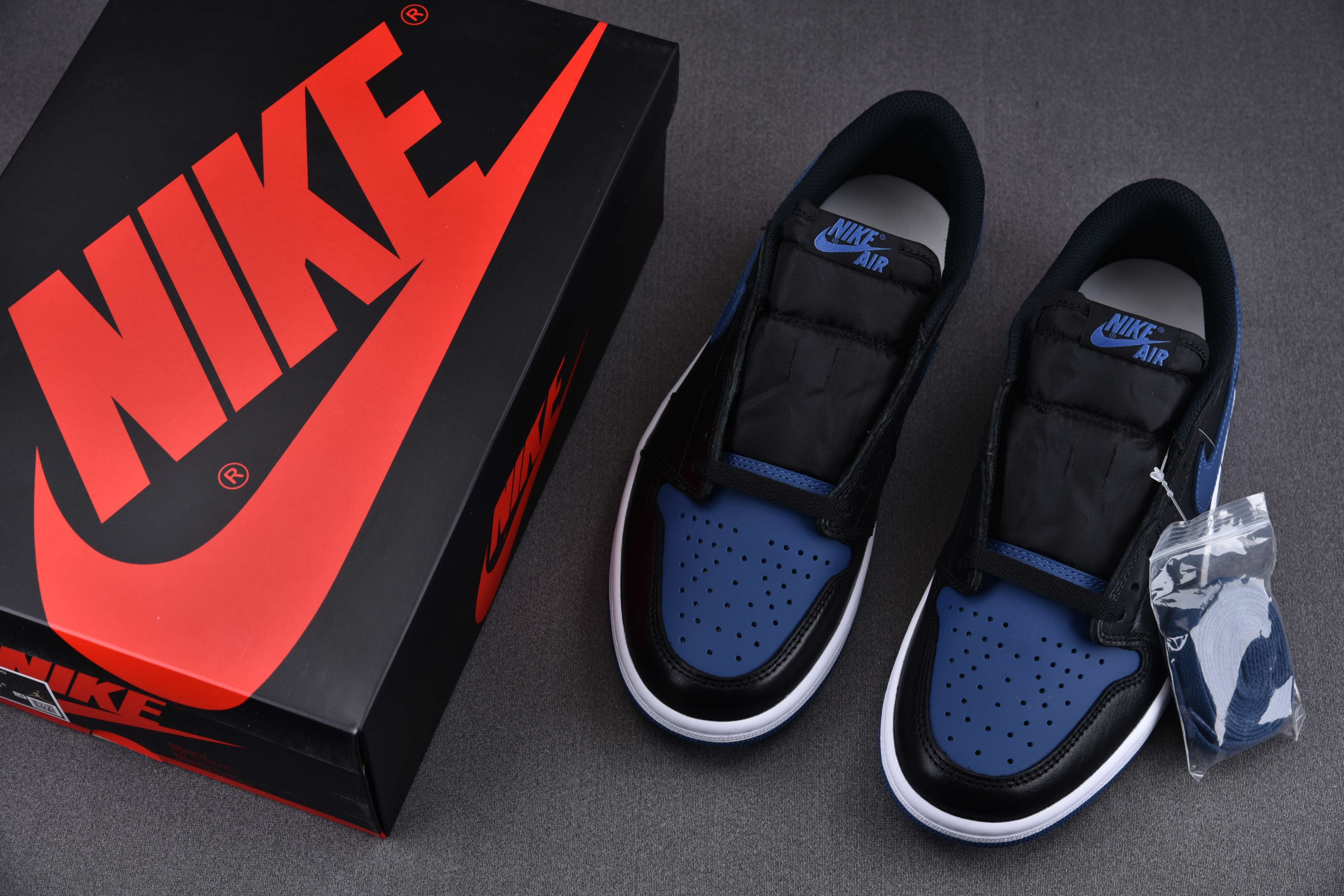 Jordan 1 Retro Low OG Mystic Navy