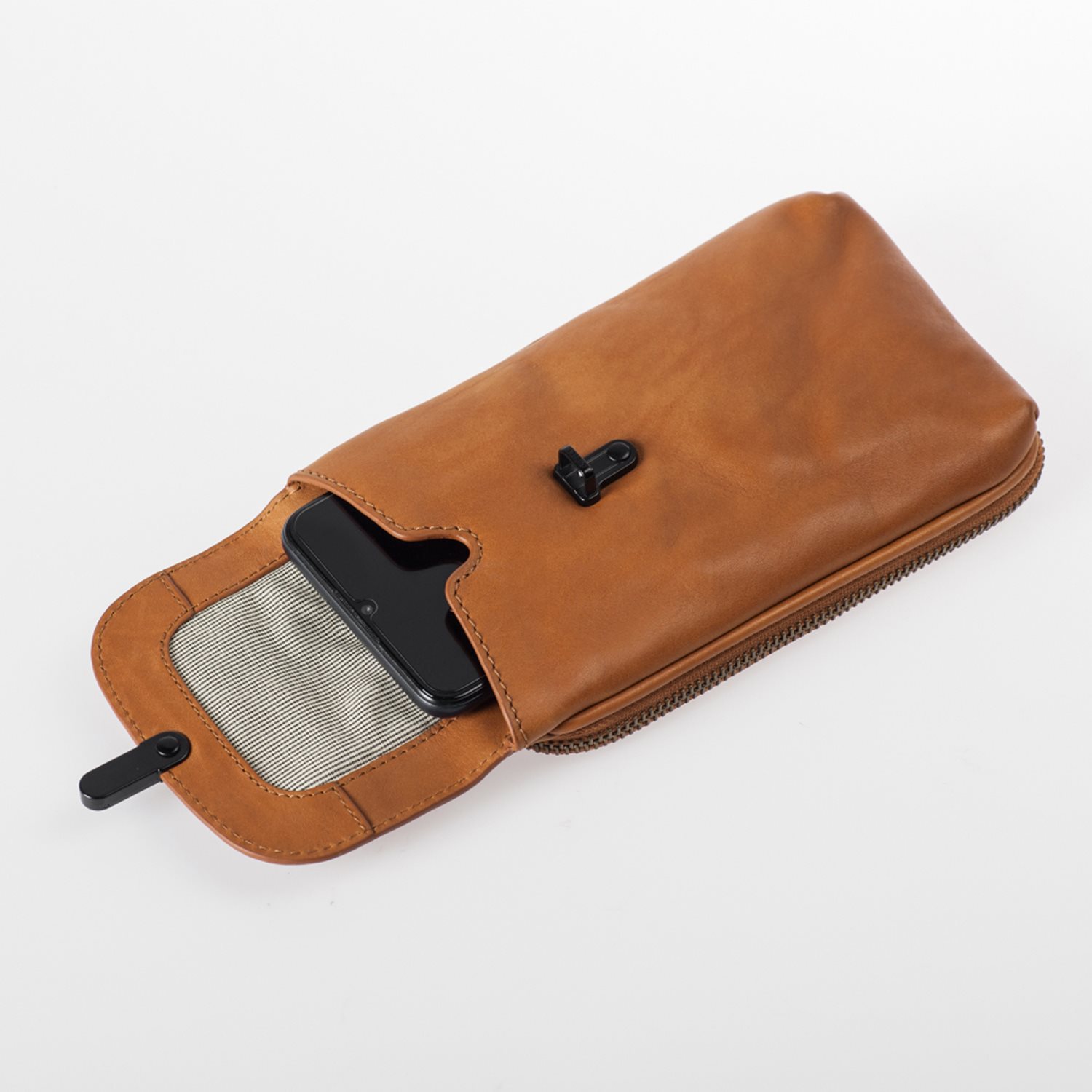 Aunts & Uncles Mrs. Lemon Dash Twist Phonebag caramel
