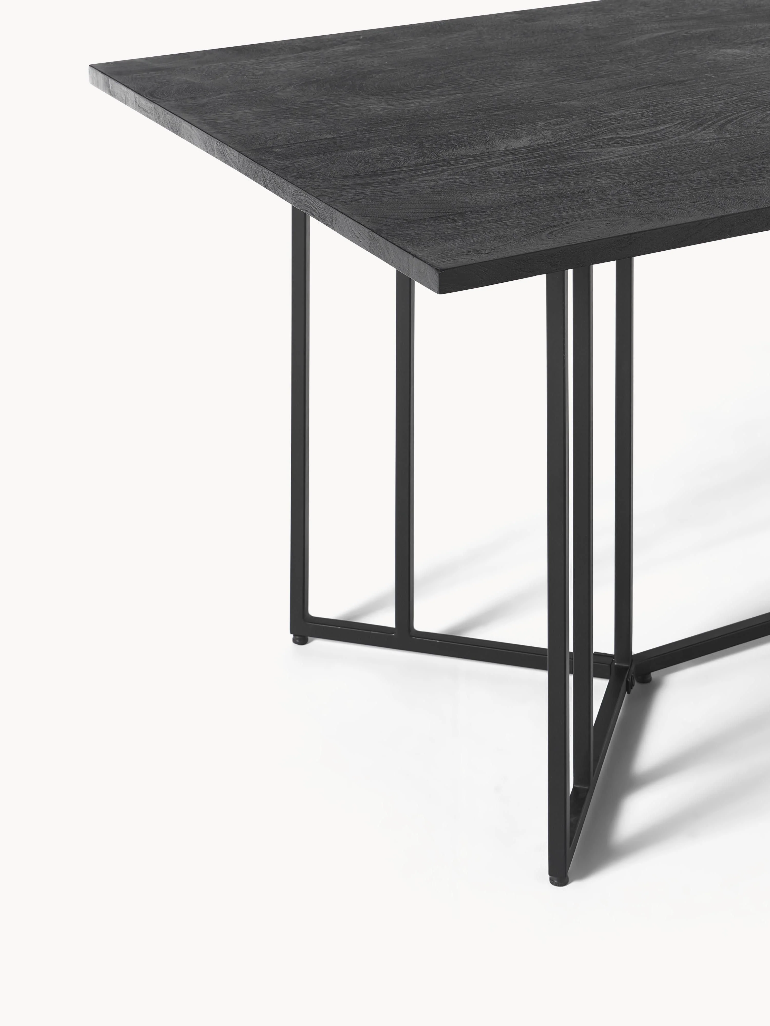 Eettafel Luca van mangohout, in verschillende formaten