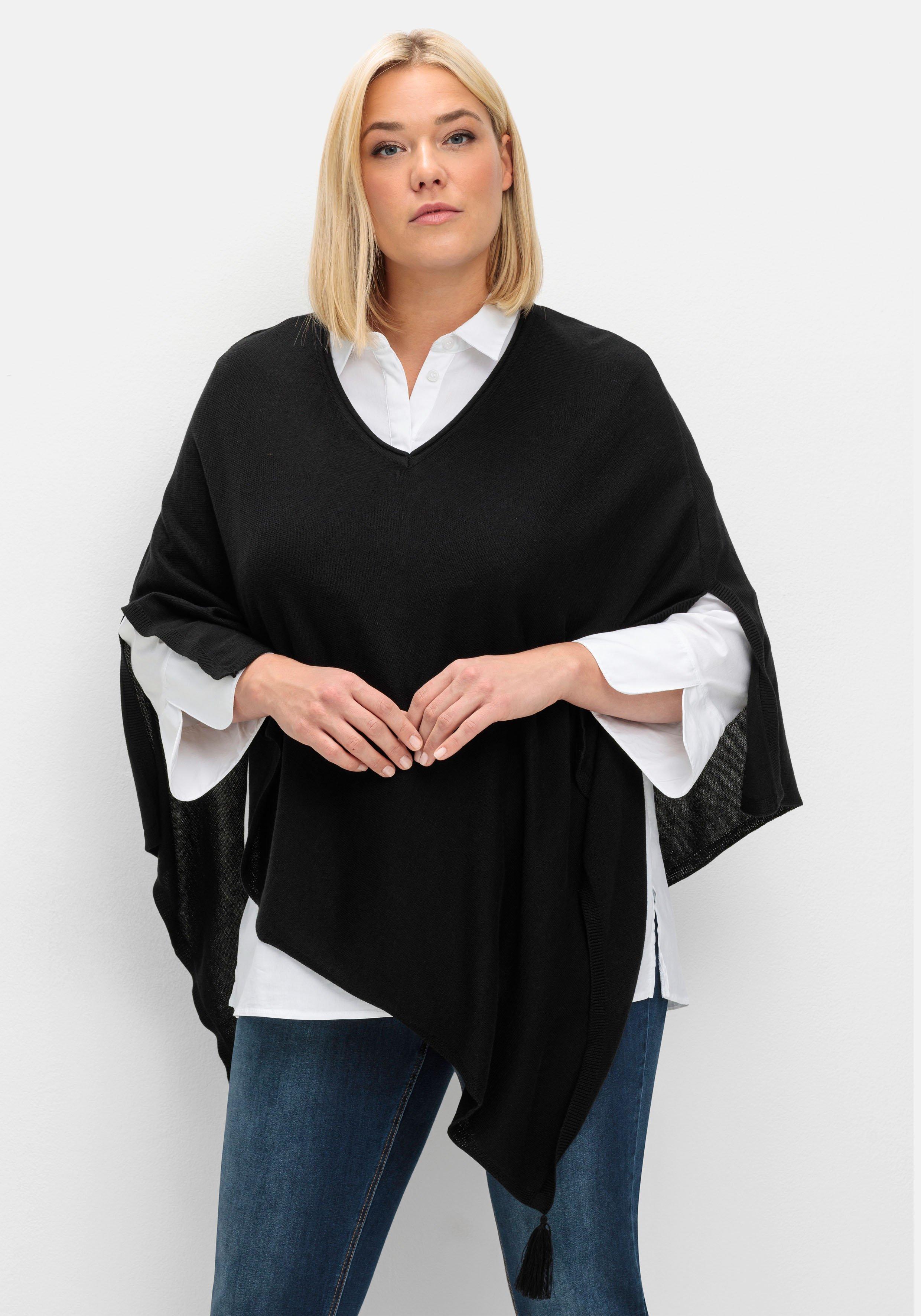 Poncho aus Feinstrick, in asymmetrischer Form