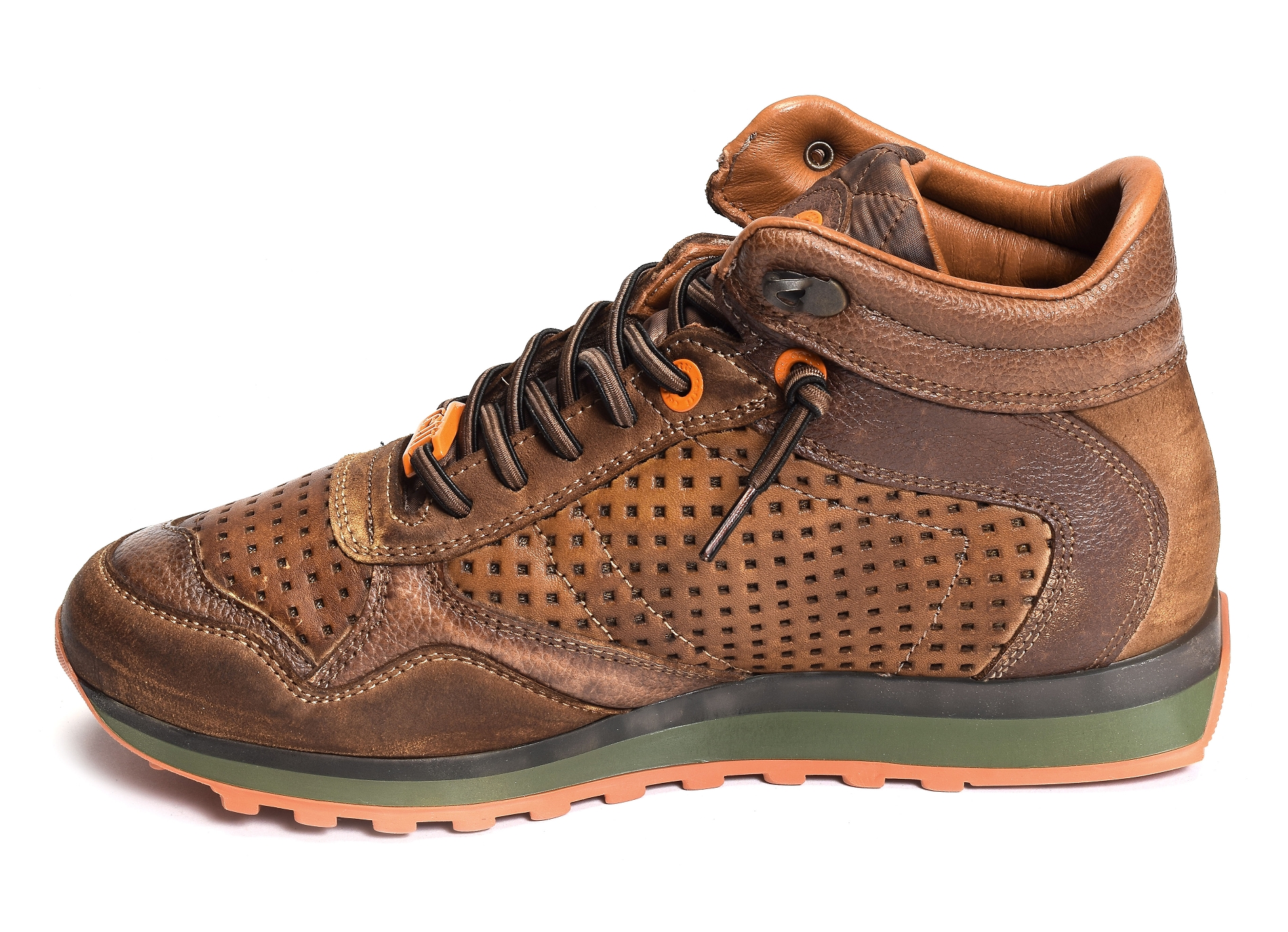 C1048 marron