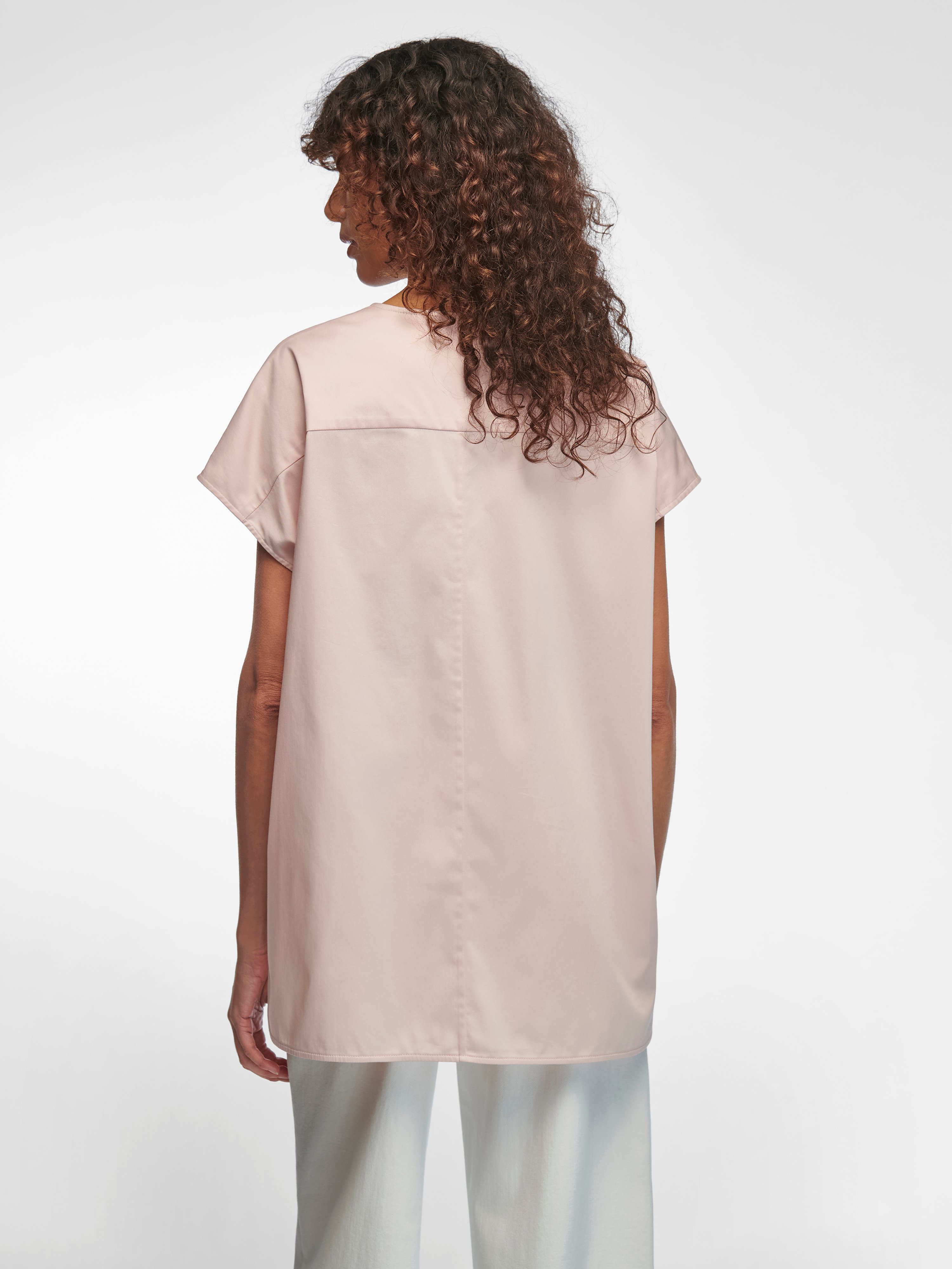 Long-Bluse mit überschnittener Schulter