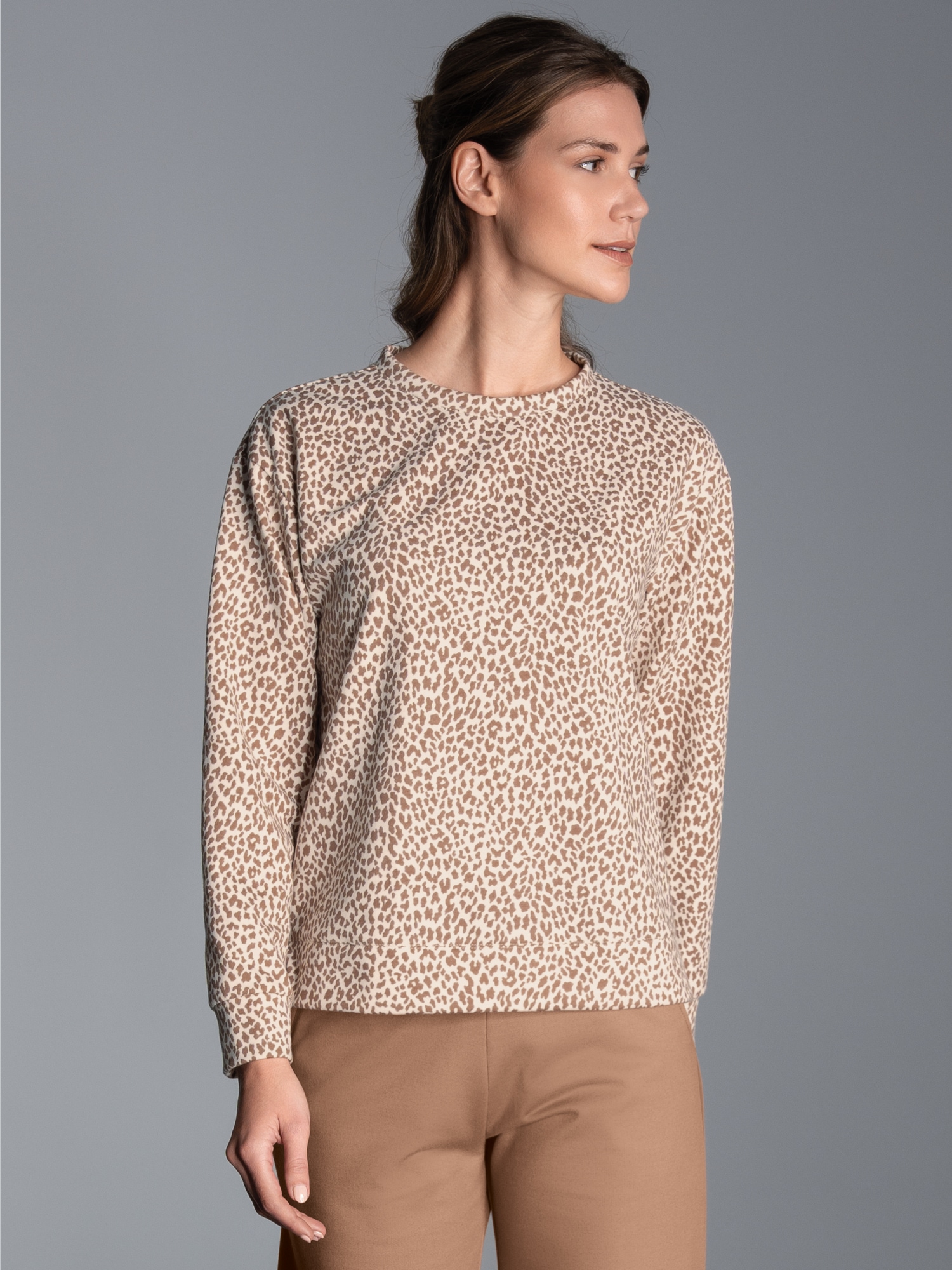 Sweatshirt mit Allover-Leo-Print Natur